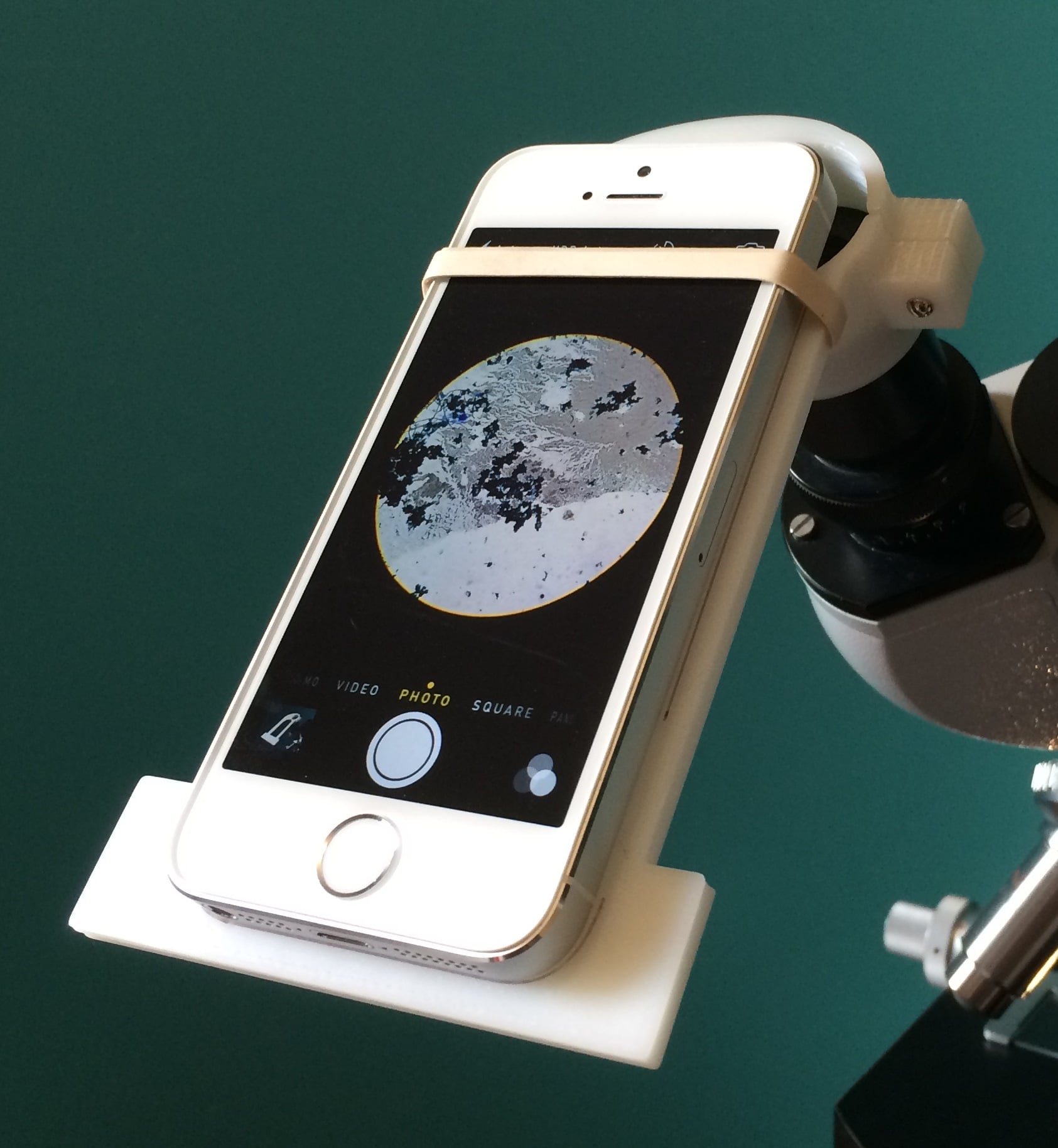 Microscope to iPhone adapter