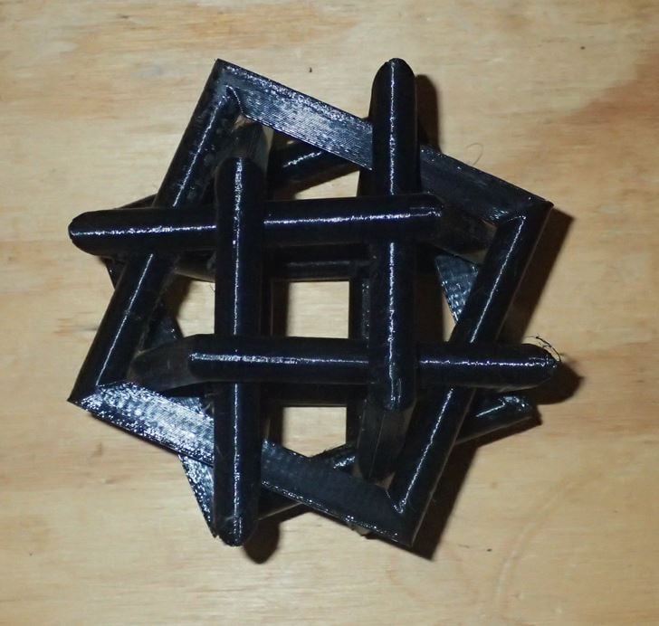 Cubic Orderly Tangle