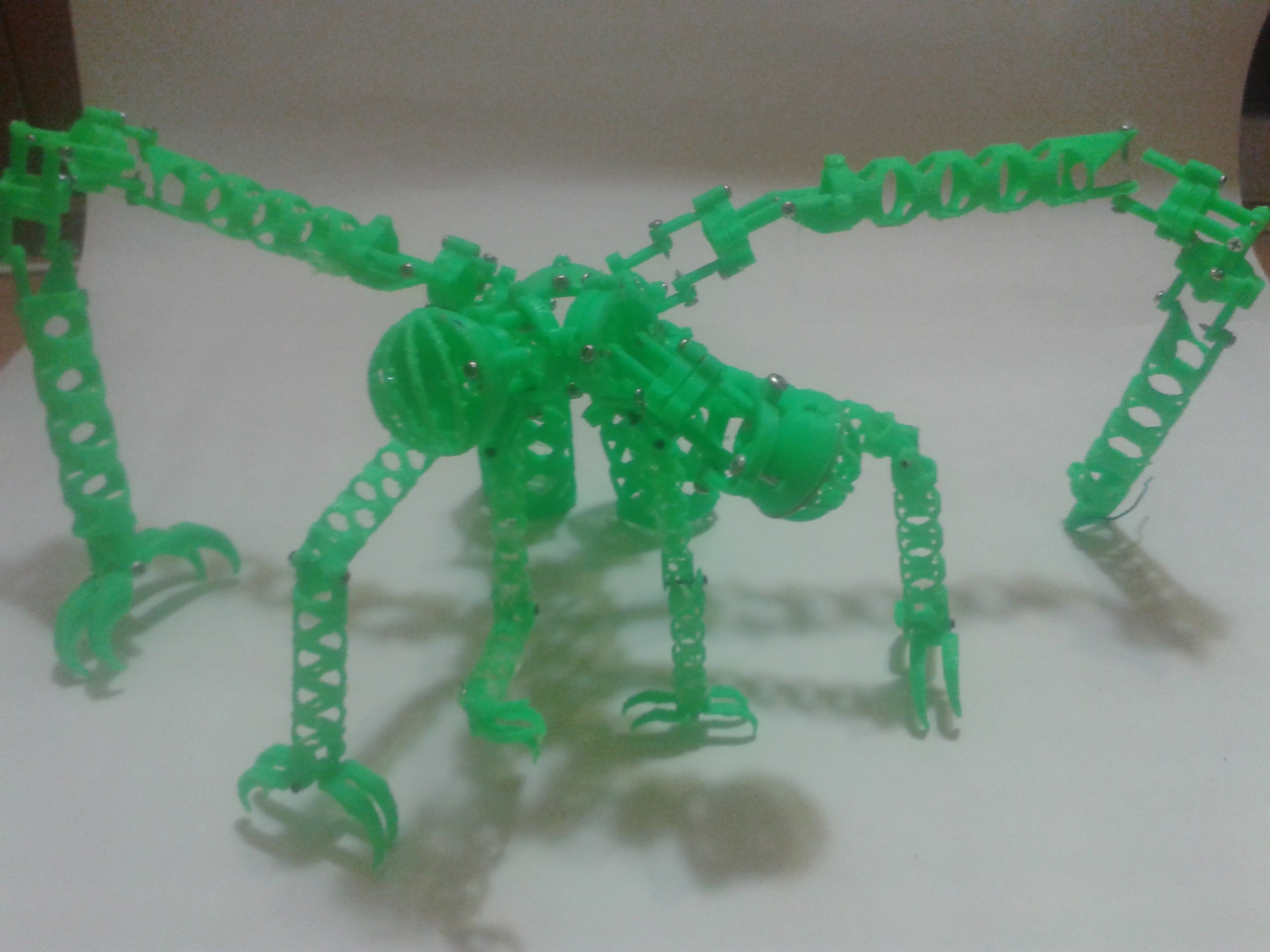 Cyber Mutant DRAGONFLY Space Ship - Meccano Parts