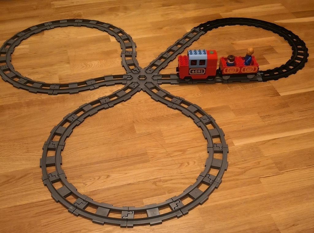 Train hexagon crossing