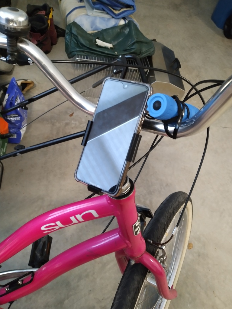 Bike Phone holder (moto G 7 in case)