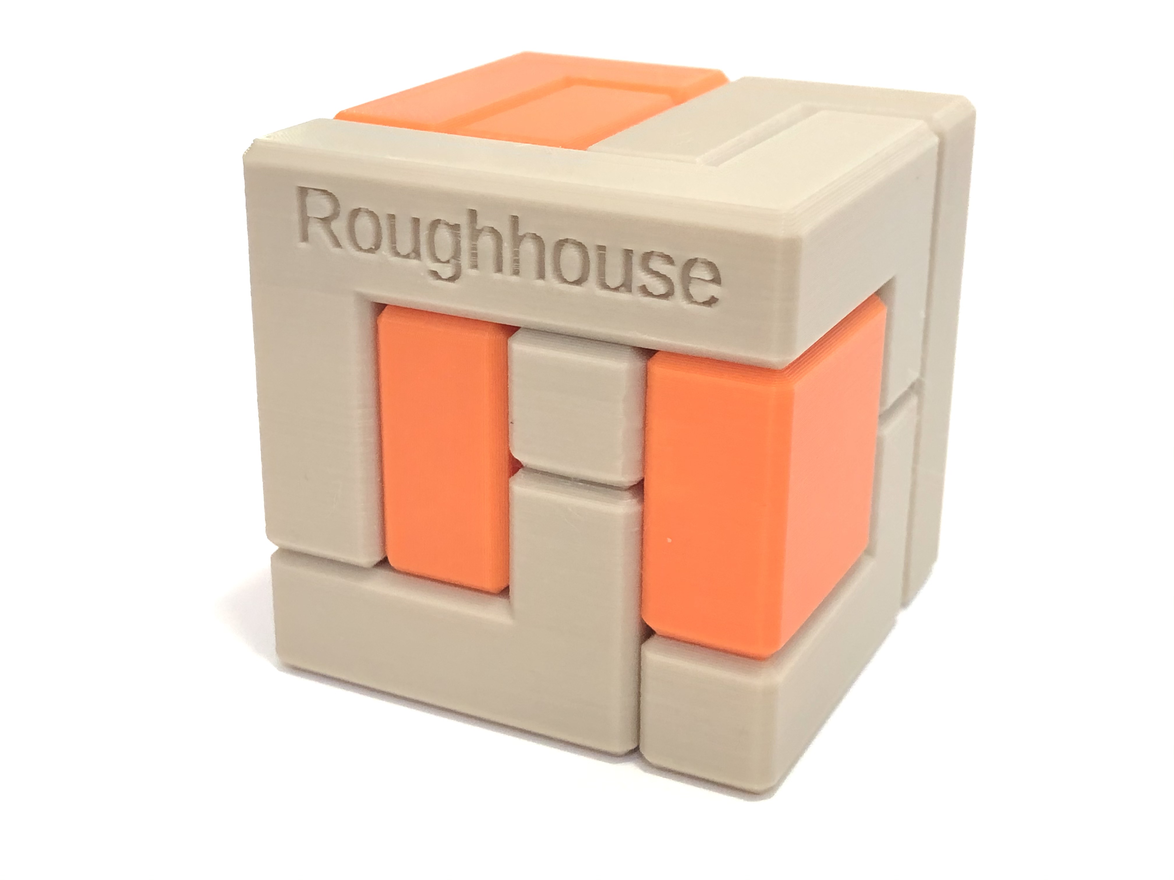 Roughhouse - Interlocking puzzle by László Molnár