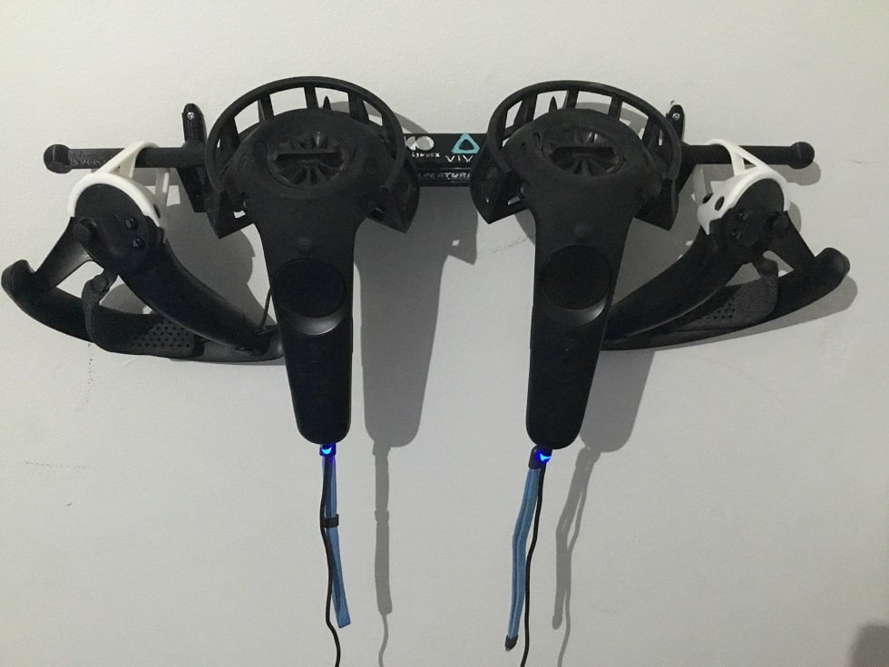 HTC Vive Wands + Valve Index controls with guards wall mount