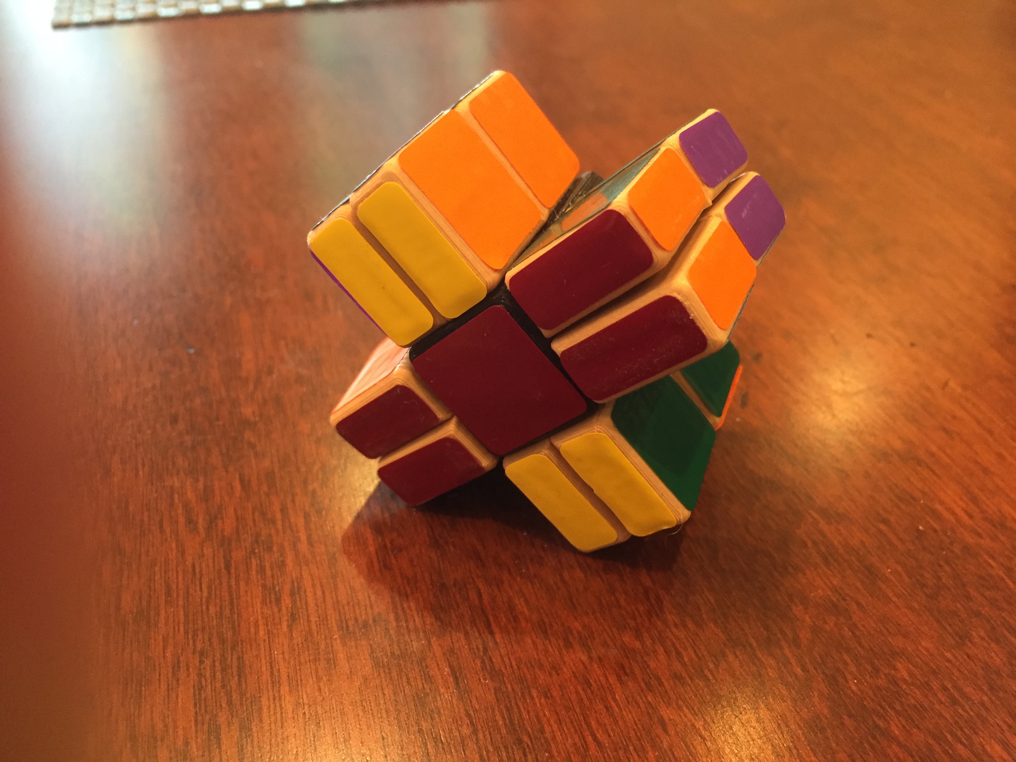 Cornerless Split Domino Puzzle