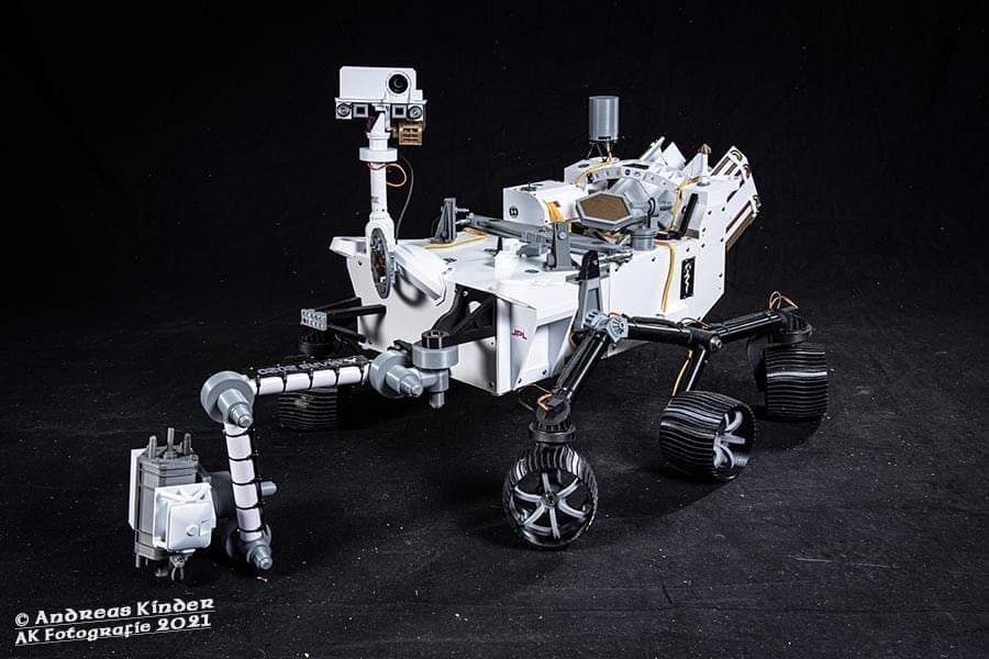 Perseverance Mars Rover at 1/4