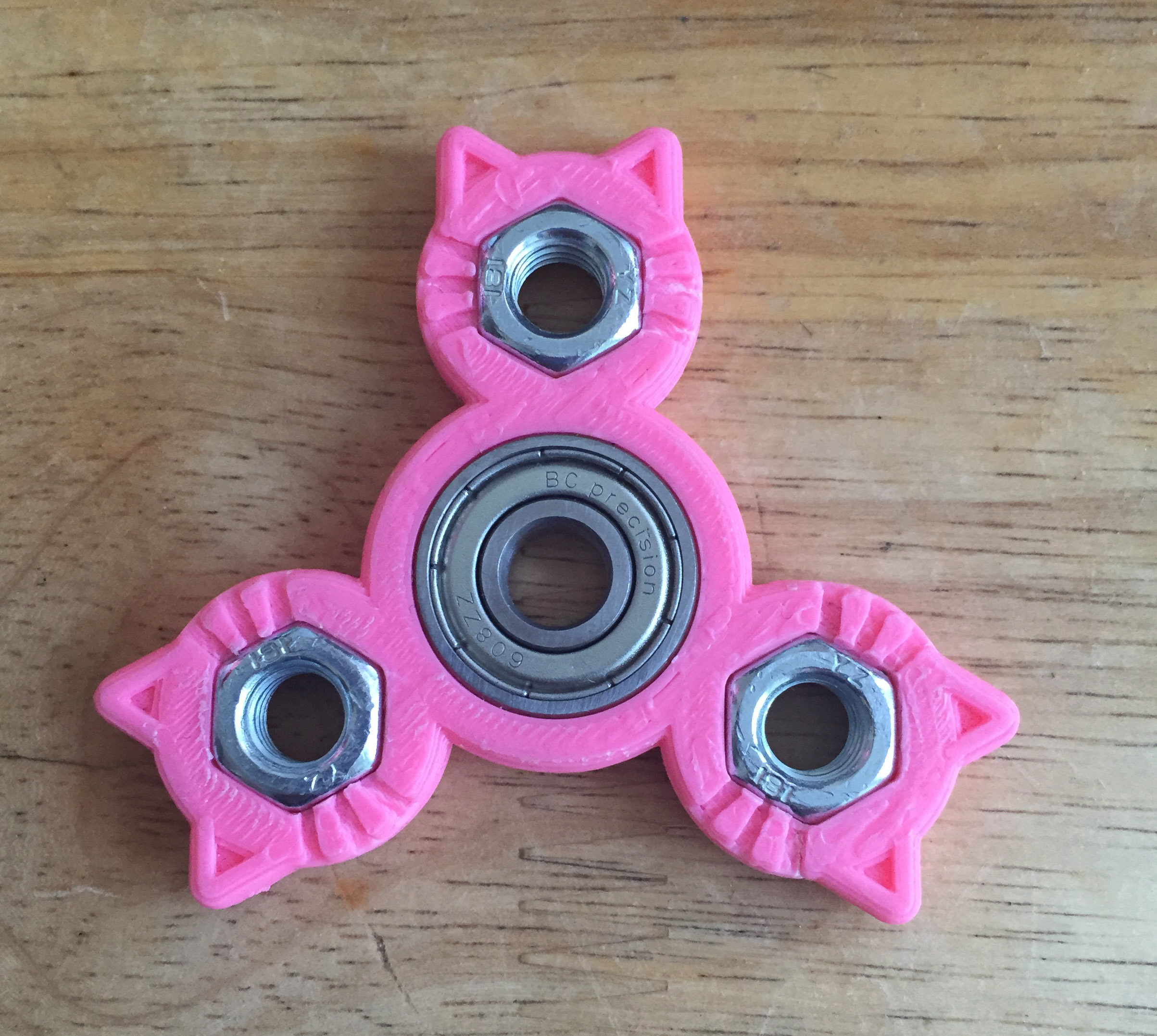 Triple Hex Nut Cat Spinner