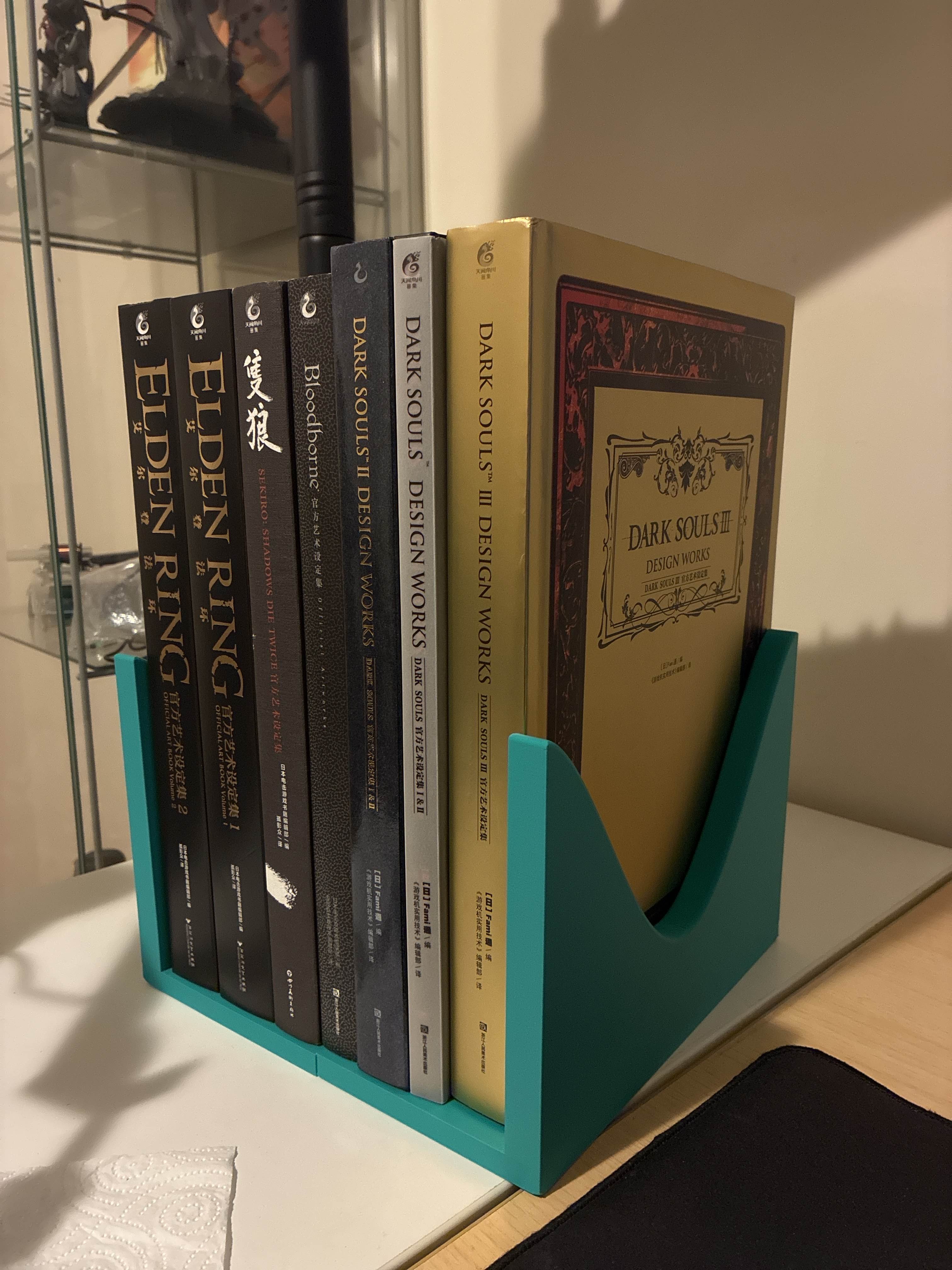 Simple Simplistic Bookshelf