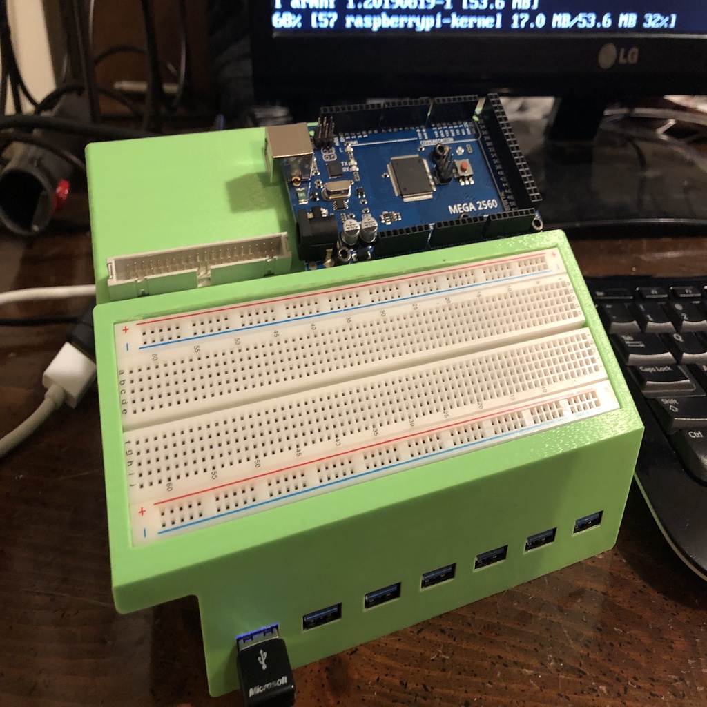 Arduino & Raspberry Pi workbench