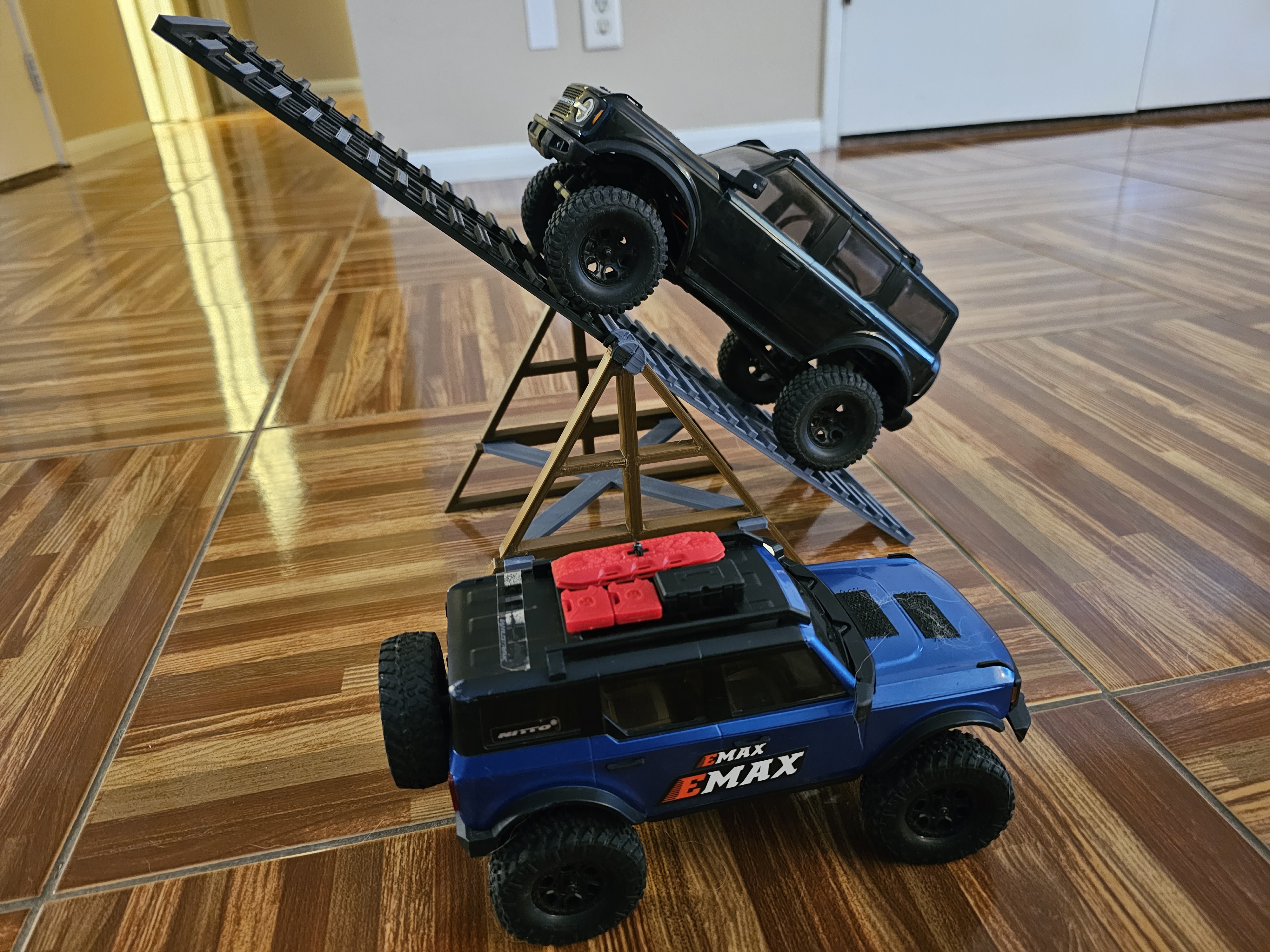 1/18th scale teeter totter