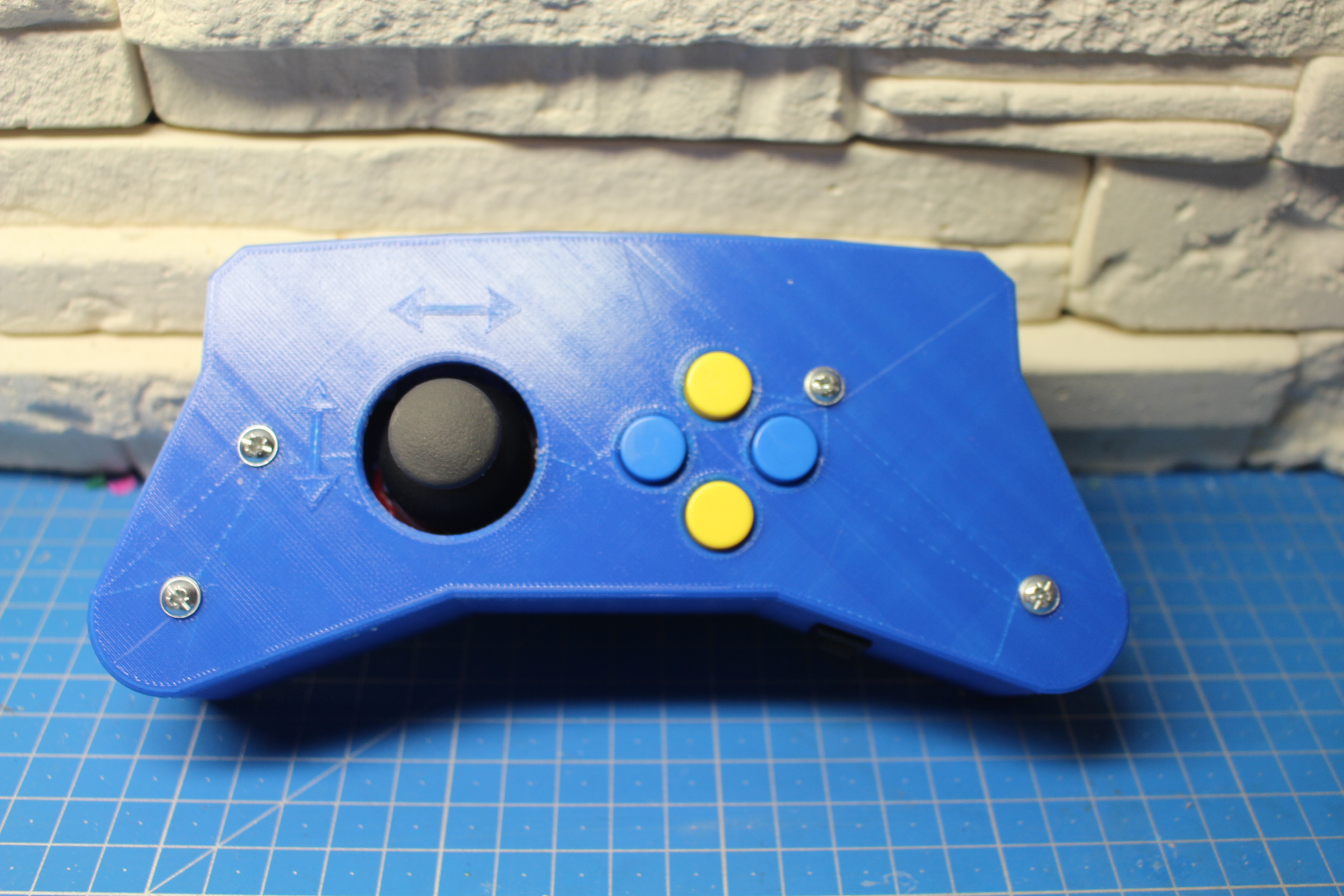 Case for joystick Arduino shield + nrf24l01