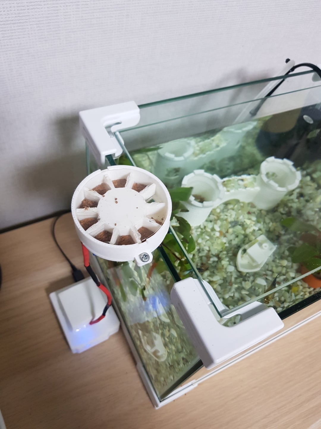 Aquarium Feeder