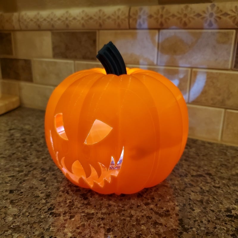 Jack O'Lantern with Snap On Faces 2020 Version