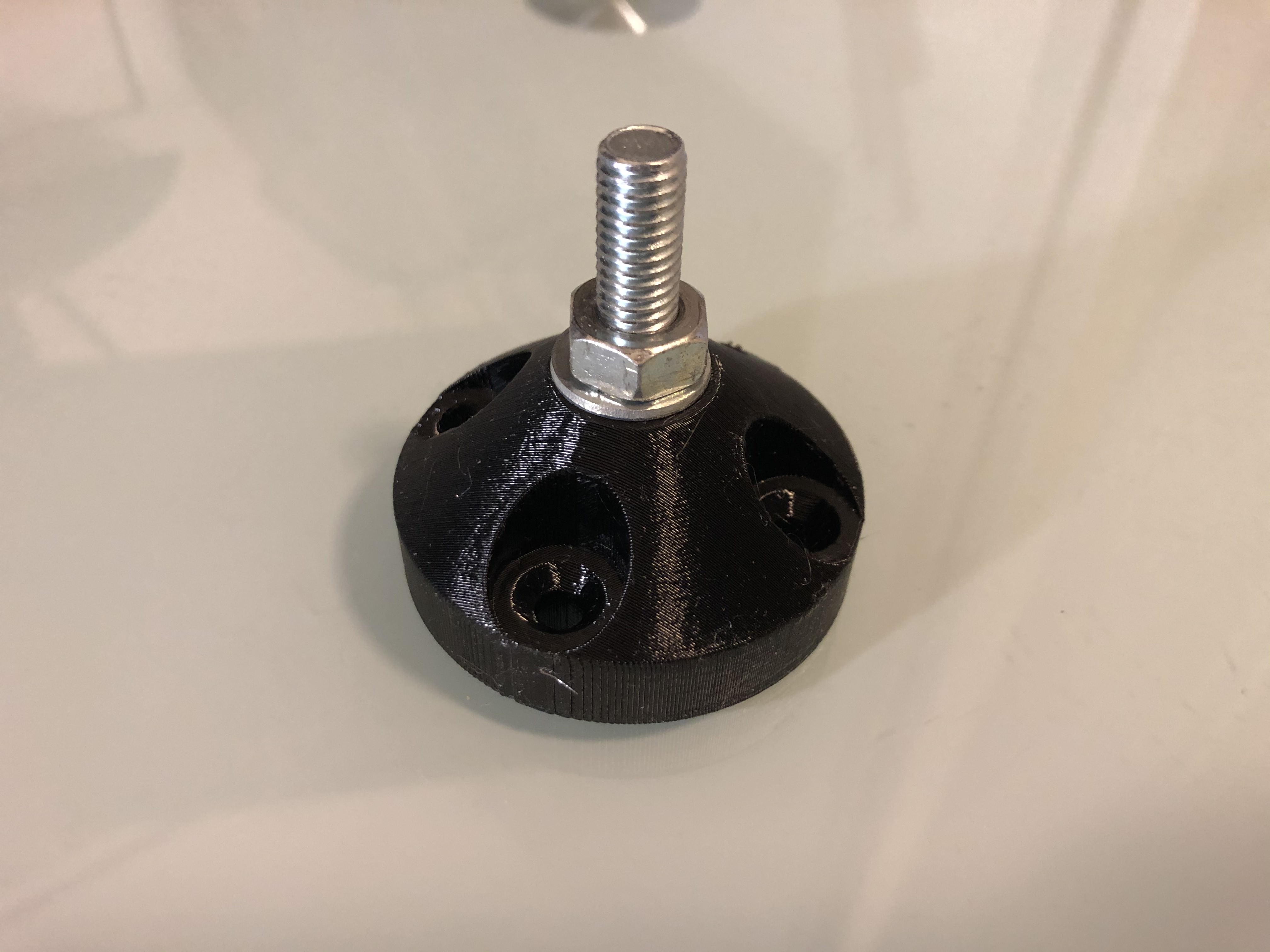 Parametric lathe faceplate [with Fusion 360 source]