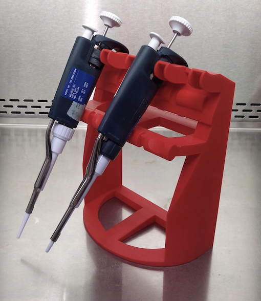 Free standing pipette rack