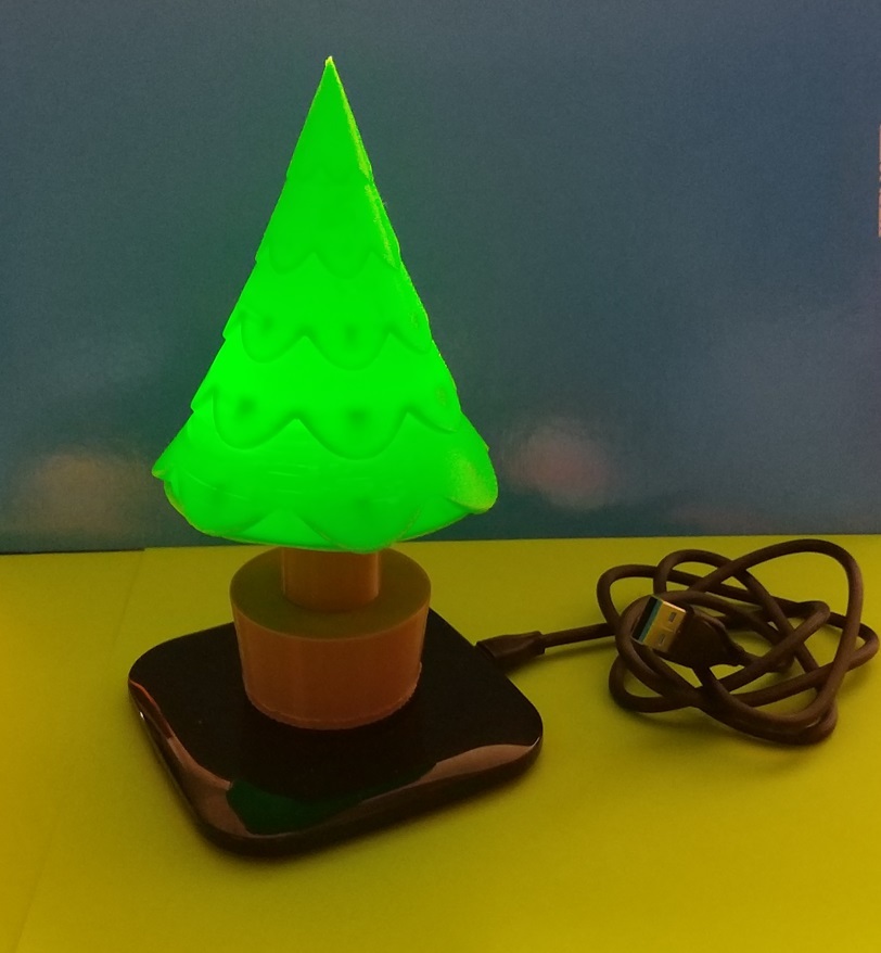 Christmas Tree with rechargeable battery