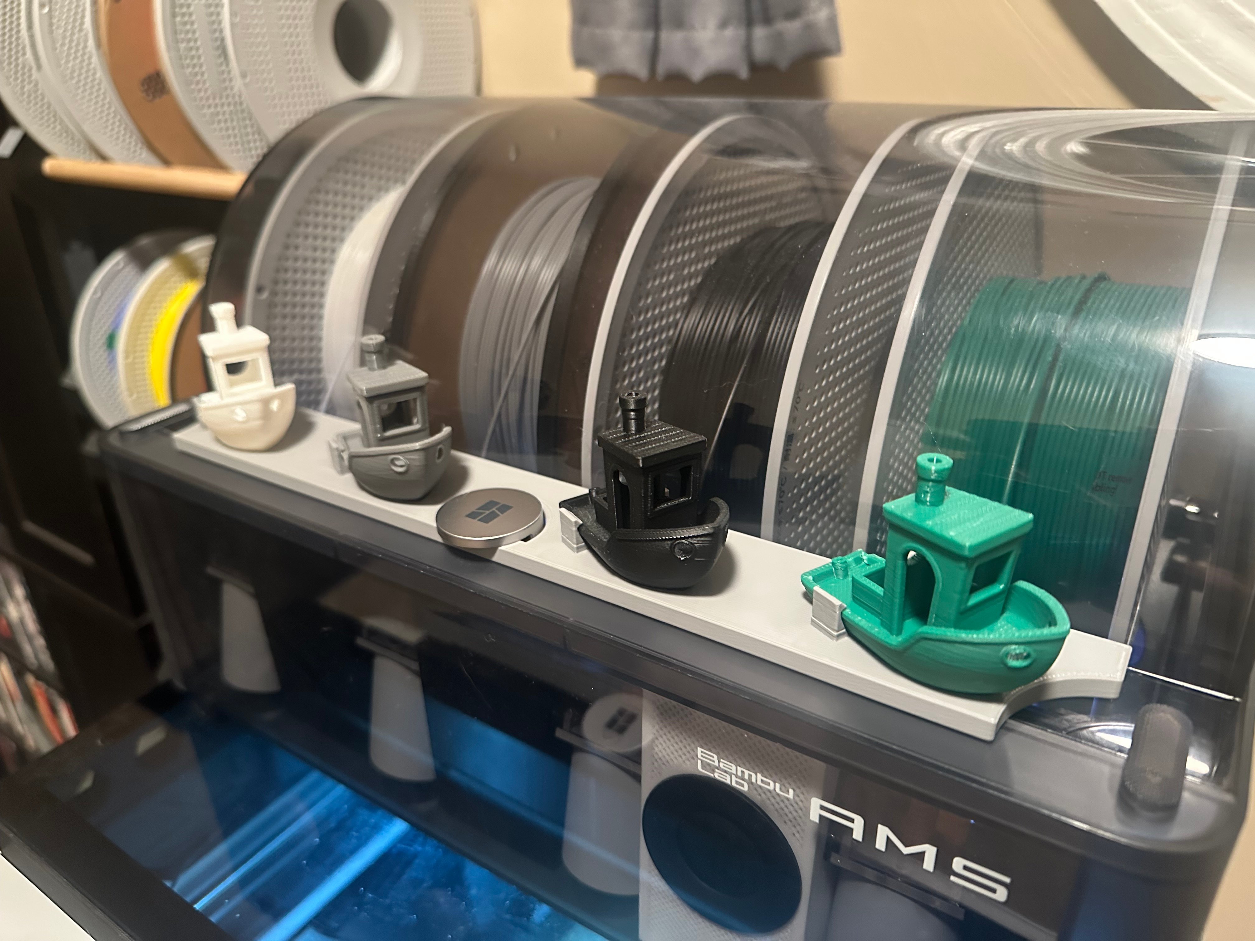 AMS Benchy Dock Display