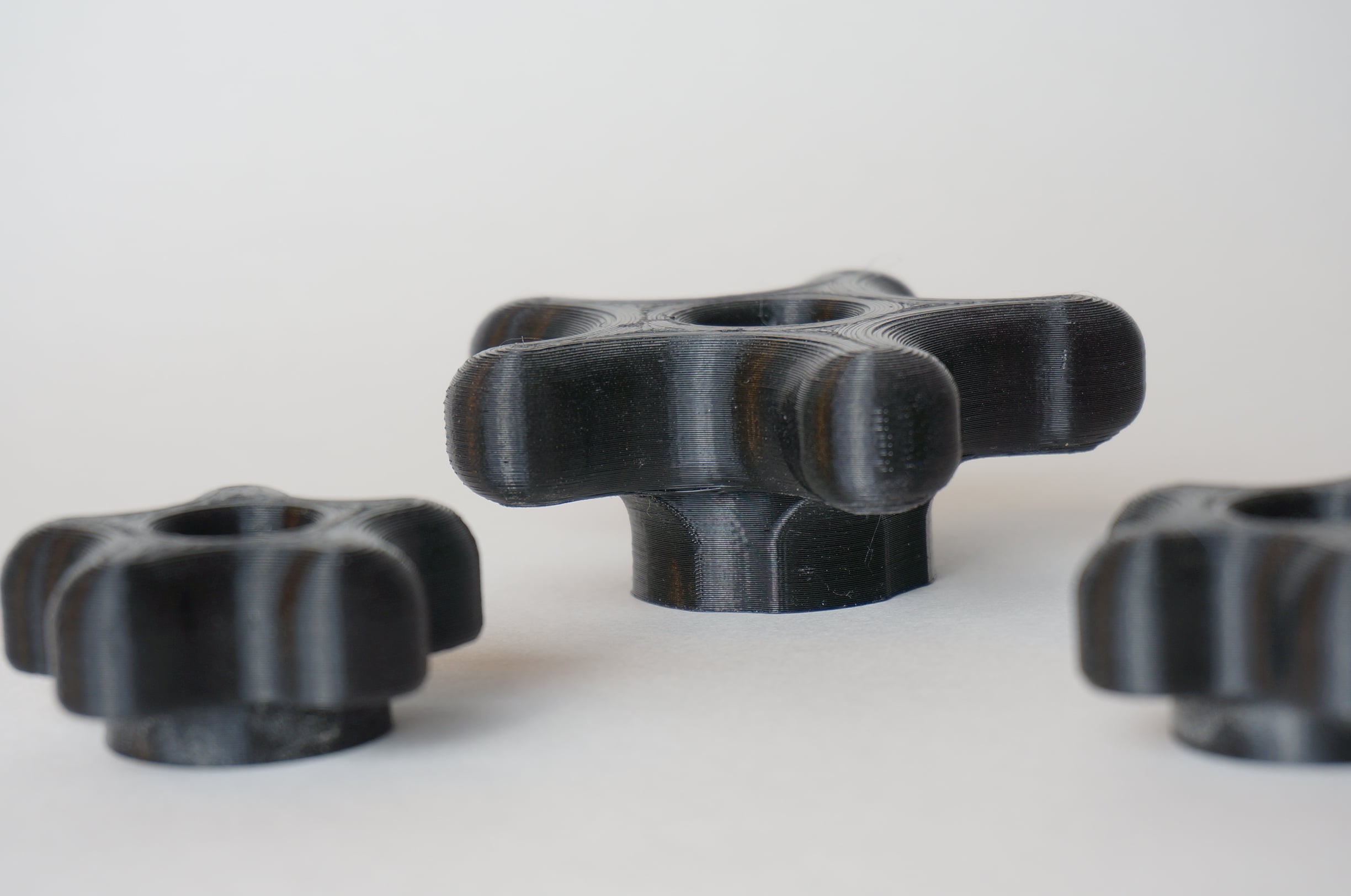 Smooth n' Curvy Star Knob (Customizable)