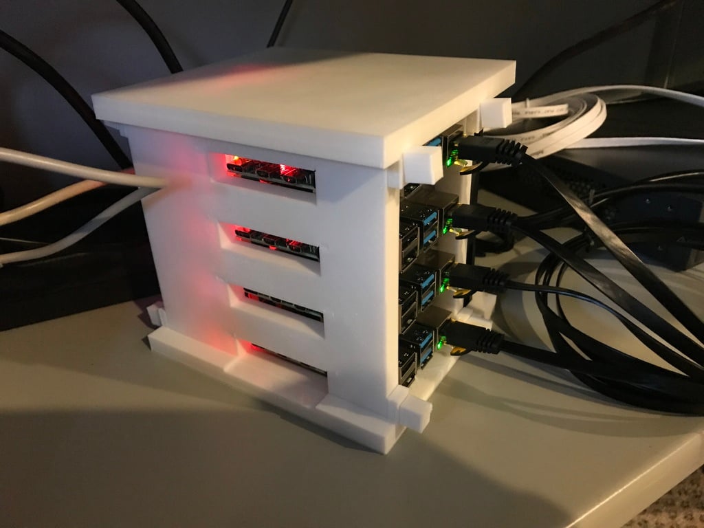 Raspberry Pi 4 Cluster Case with POE Hat - No extra bolts