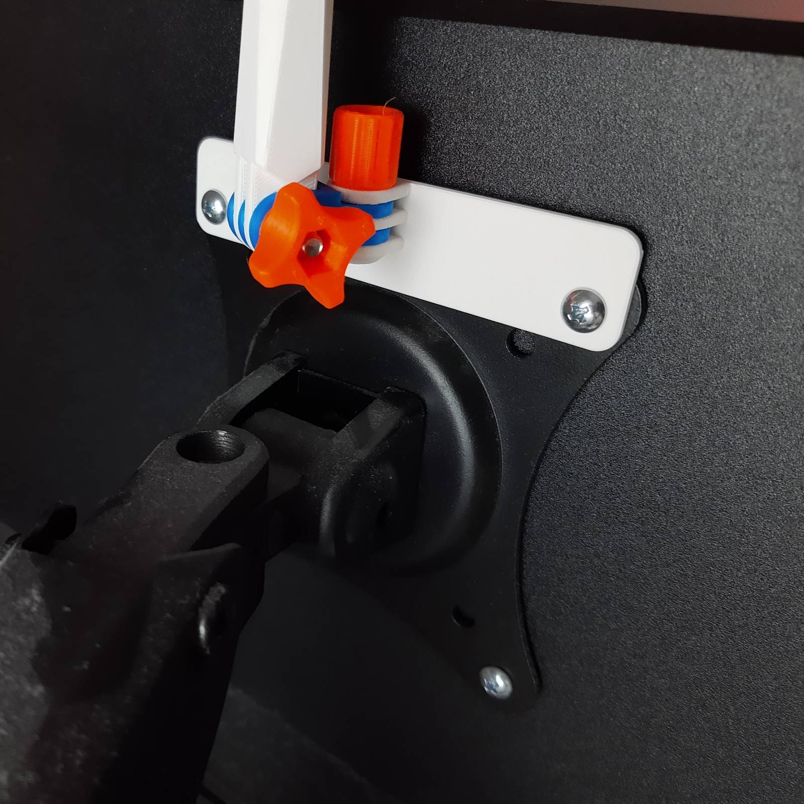VESA 100 Mount - Modular Mounting System