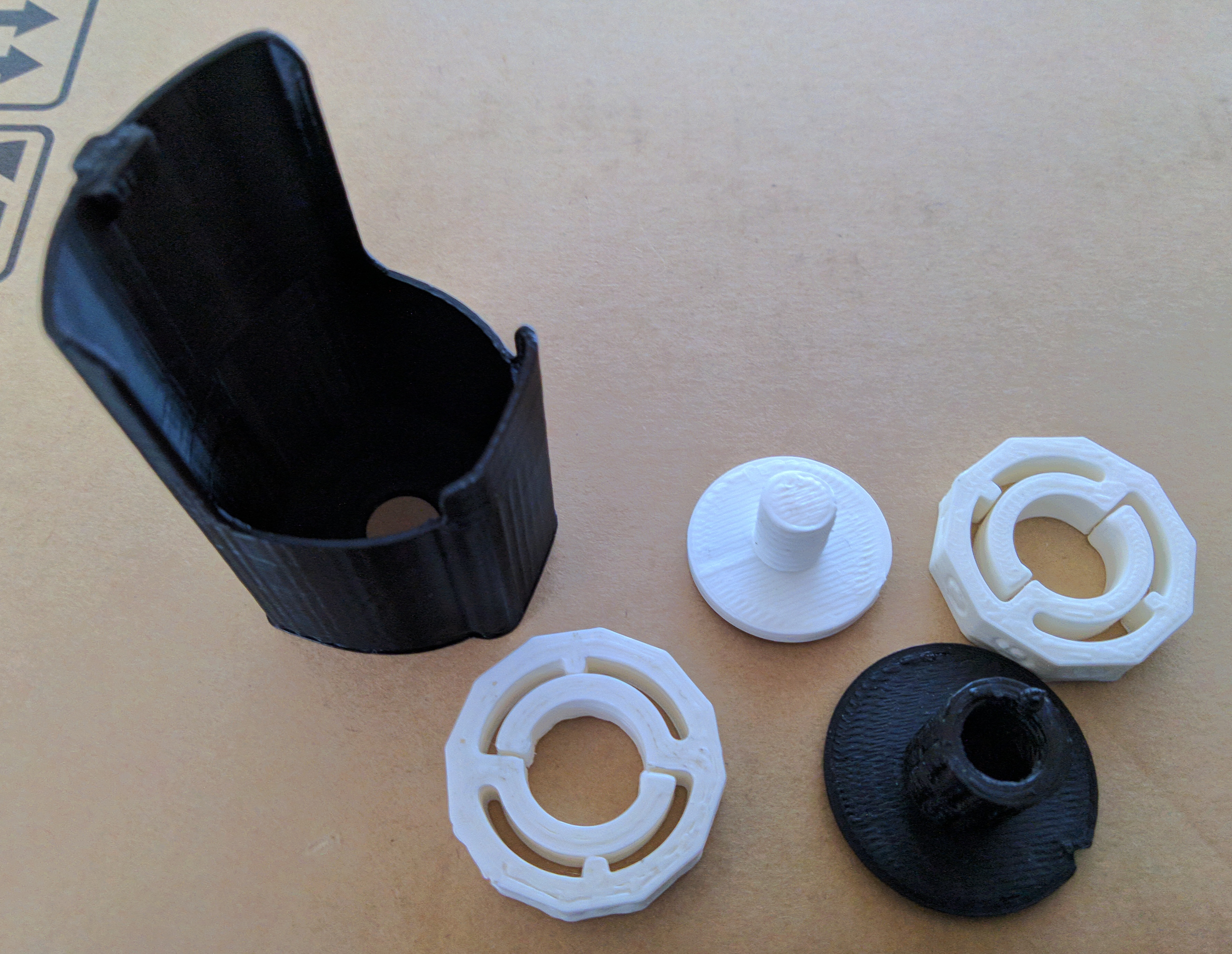 Asthma inhaler cover with manual counter