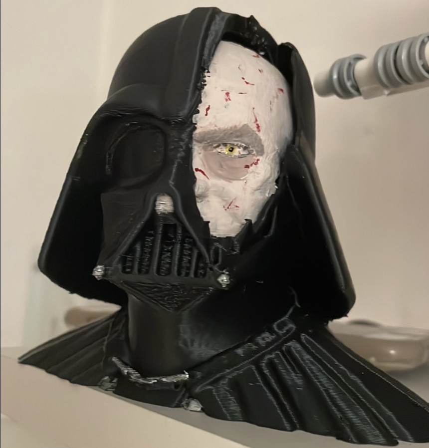 Darth Vader Broken Helmet Bust