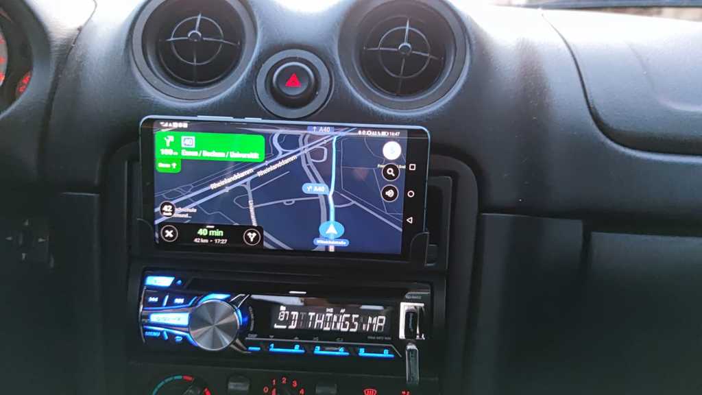Mazda MX-5 Miata Huawei P30 Pro Phone Holder 