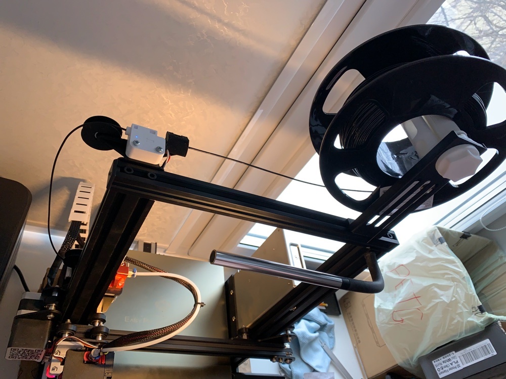Ender 3 Z-axis lead screw/filament runout sensor/dust filter holder