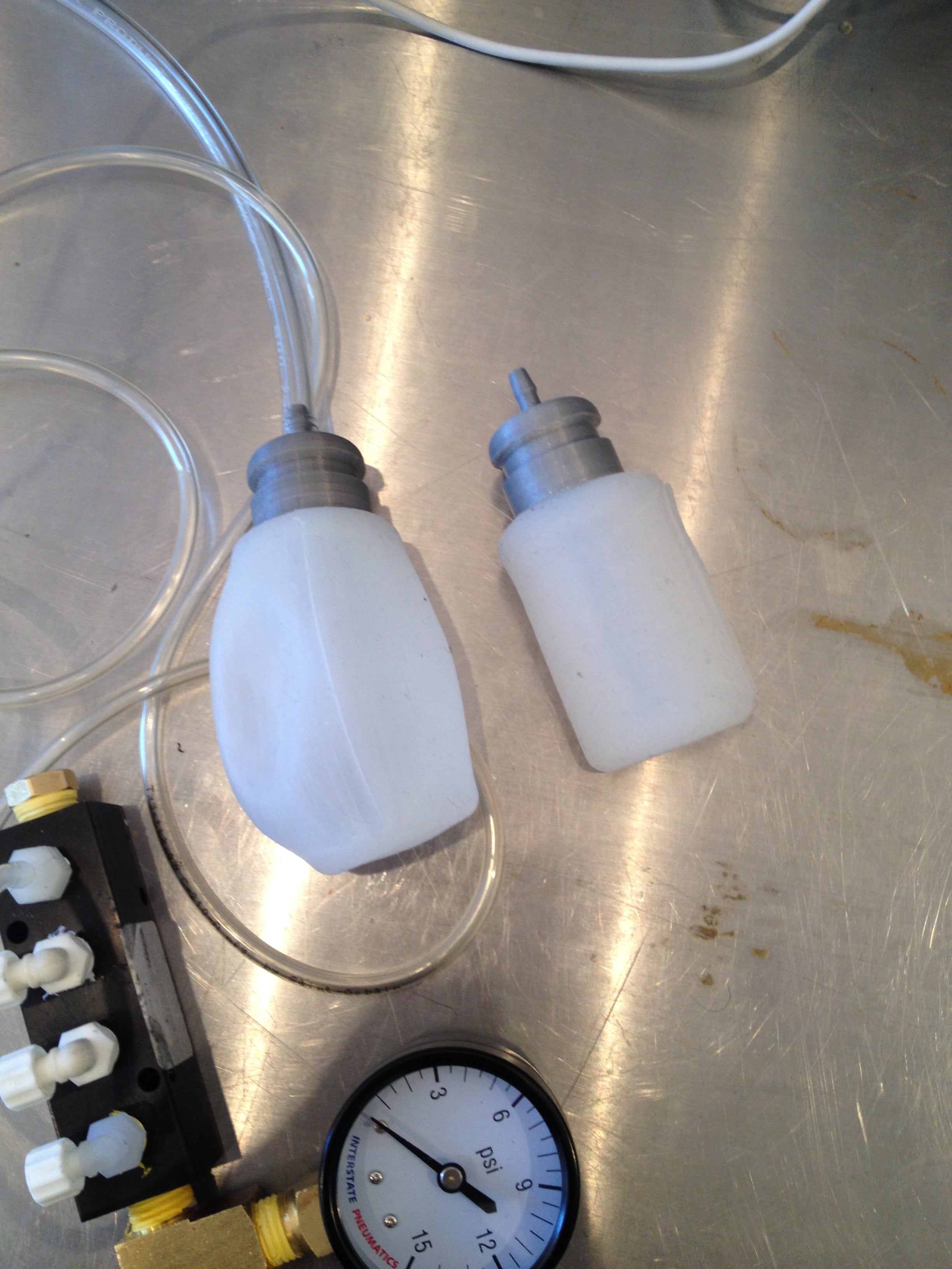 Luer-type Pneumatic Bladder Fitting
