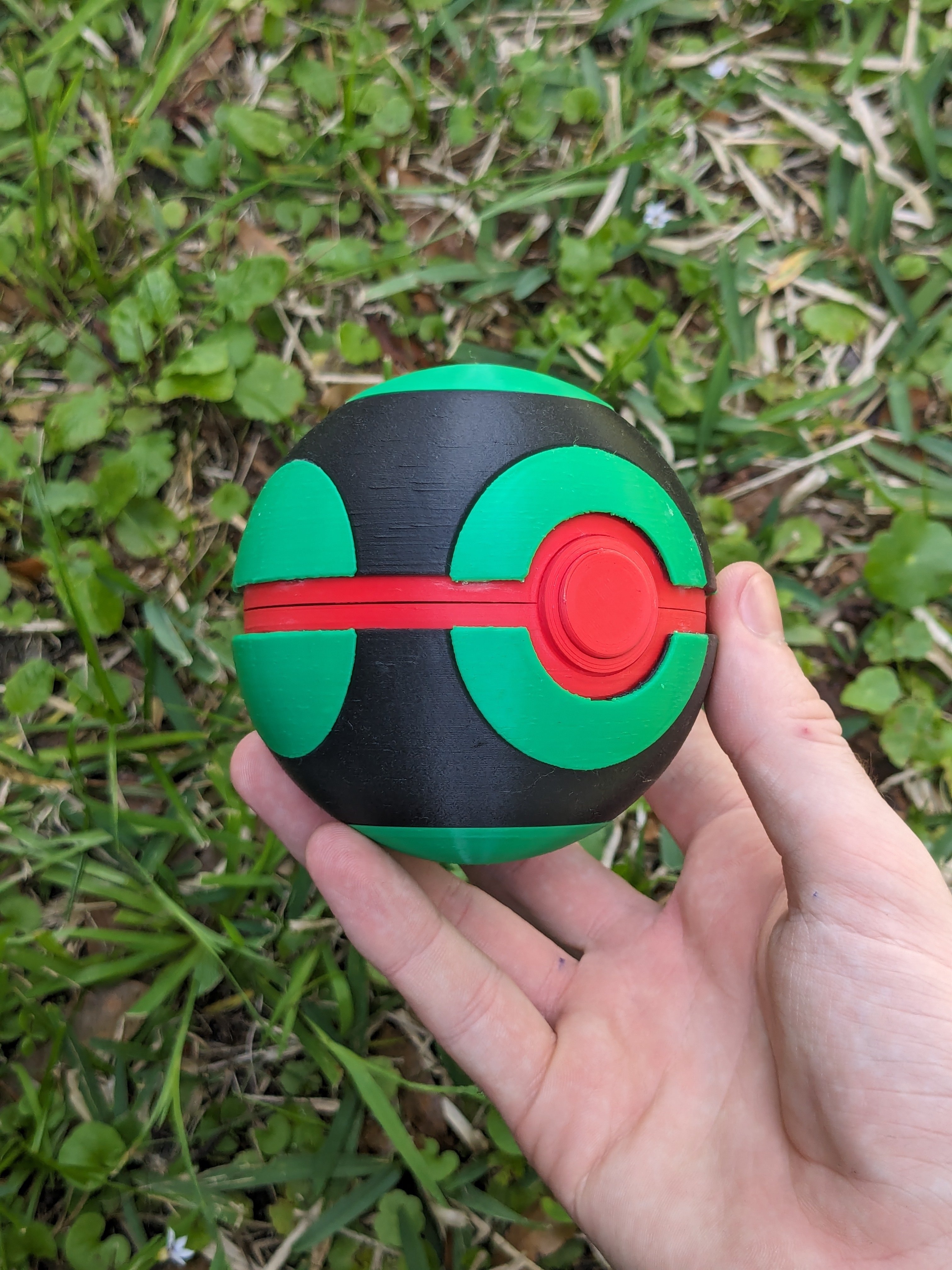 Pokémon dusk ball - Fully Functional with Button and Hinge