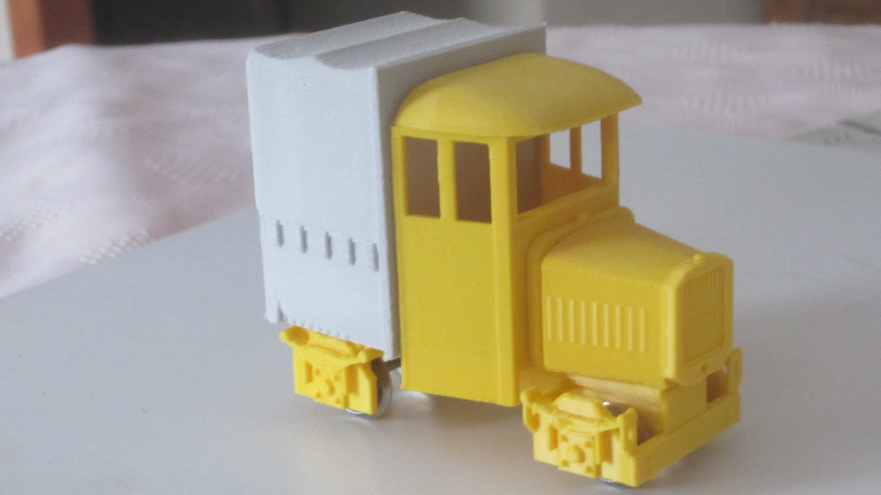 Rail Truck V2 - Short and covered - O narrow scale - on30