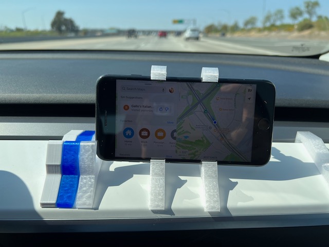 Tesla Model 3/Y Phone Holder