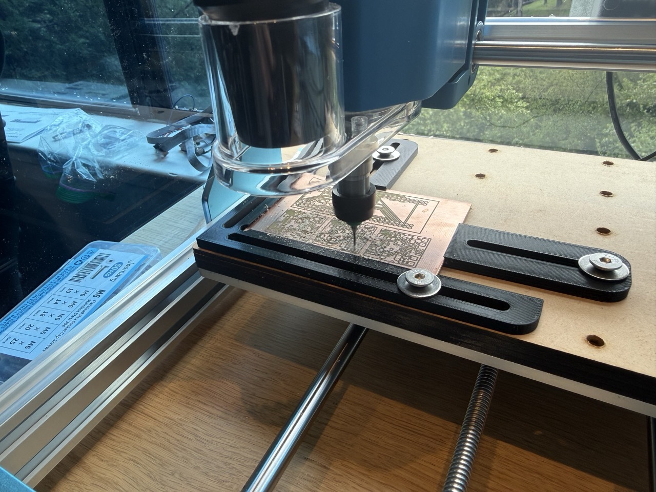 PCB holder for CNC