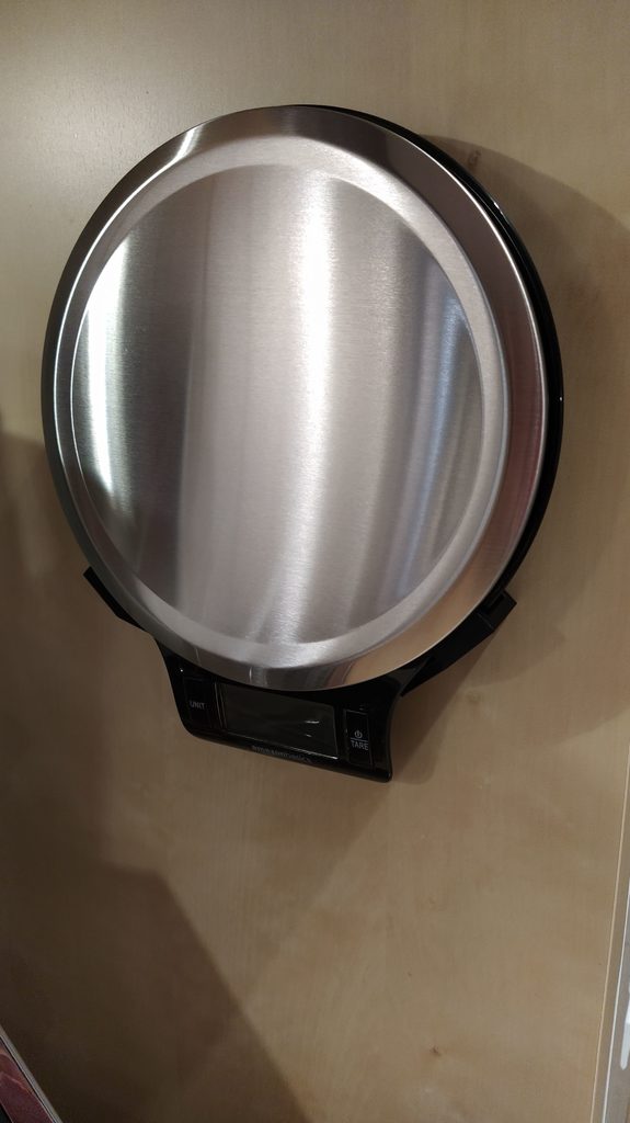 AmazonBasics kitchen scale holder