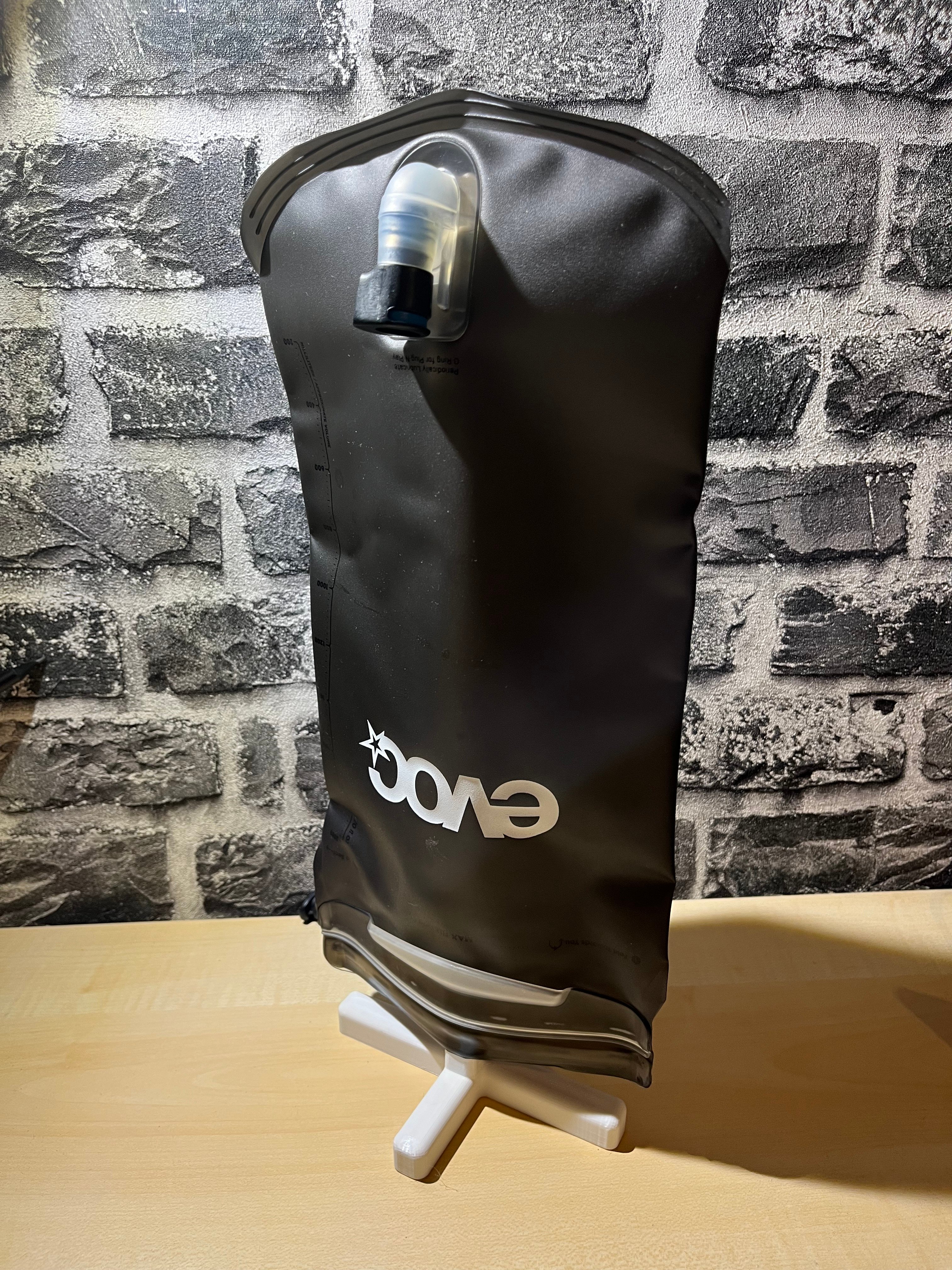 HYDRATION BLADDER DRYER
