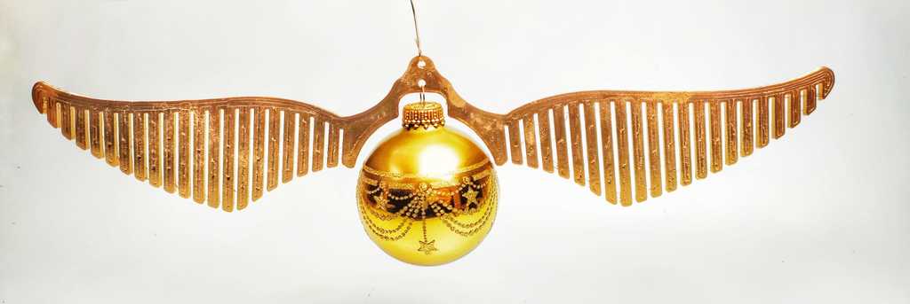 Golden snitch / goldener Schnatz Harry Potter christmas ball quidditch