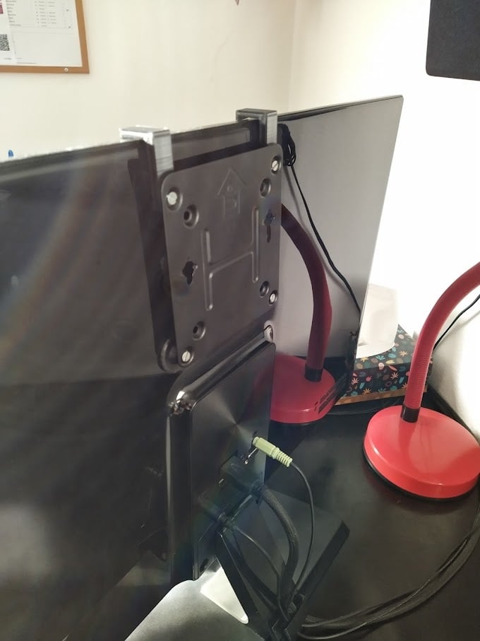 Intel NUC Monitor back hanger for 27" LG monitor