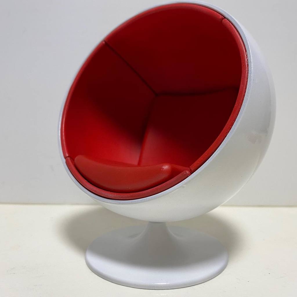 Ball Chair for figure 1/10 Scale