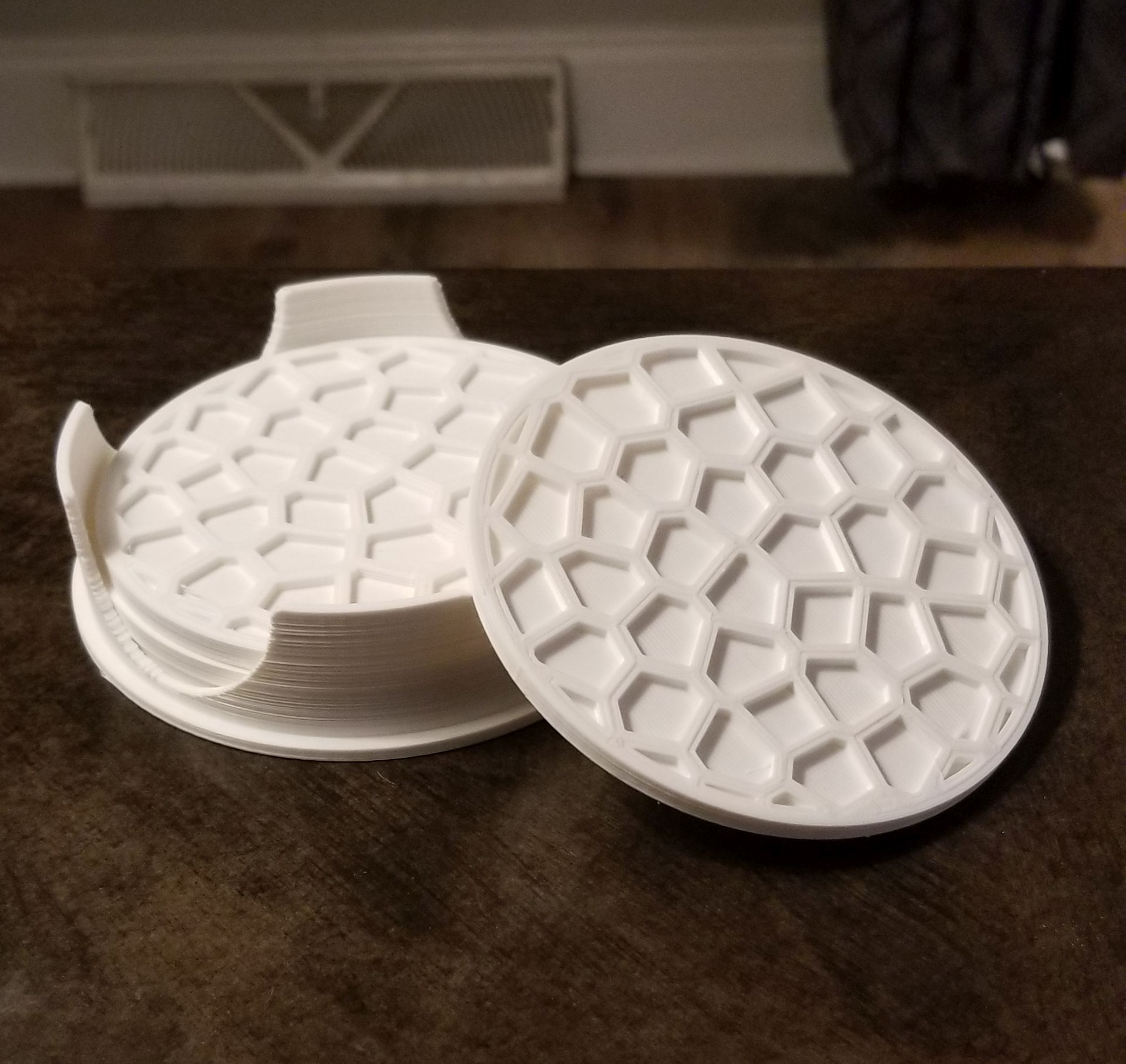 Voronoi coasters and holder