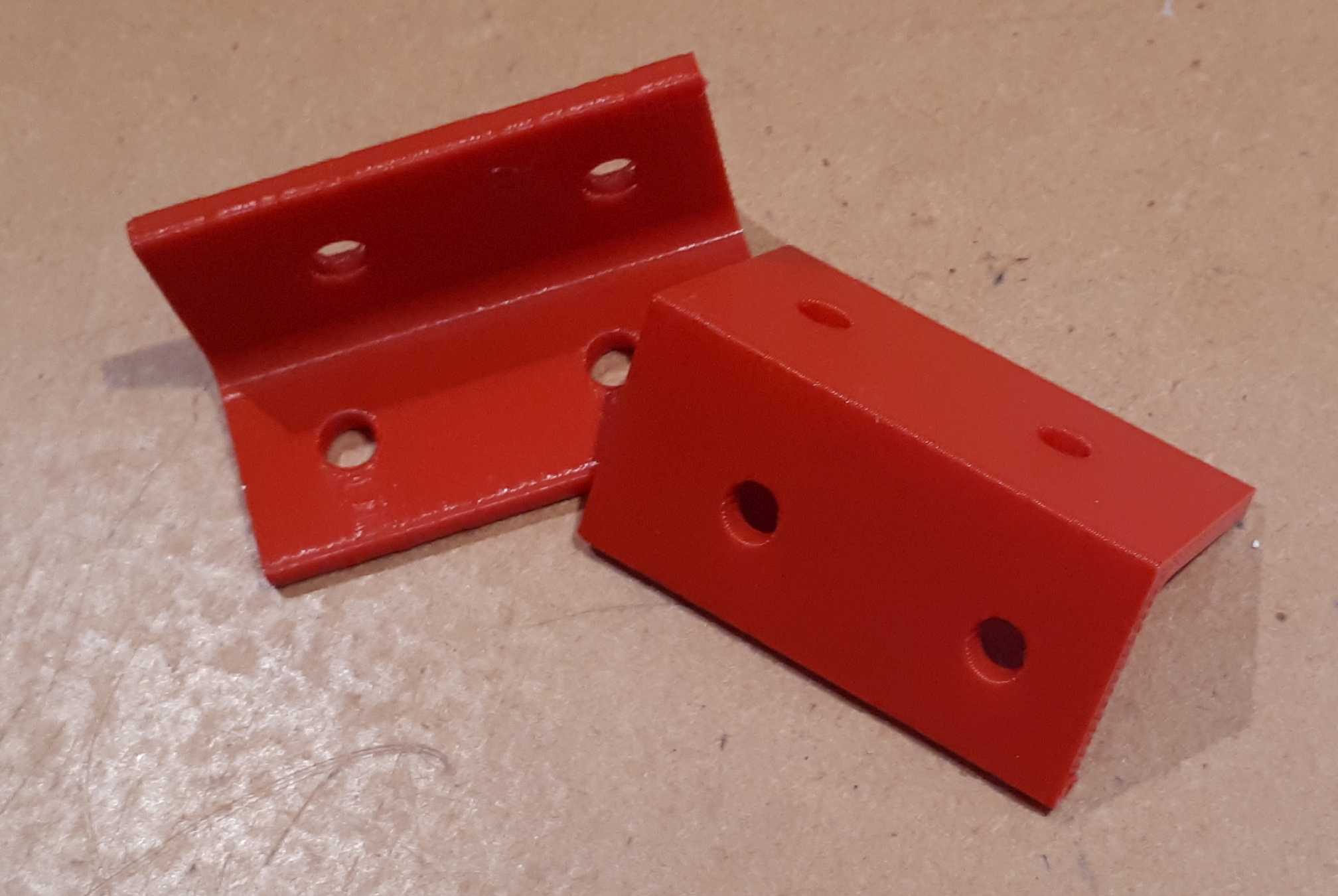 Basic parametric right-angle bracket