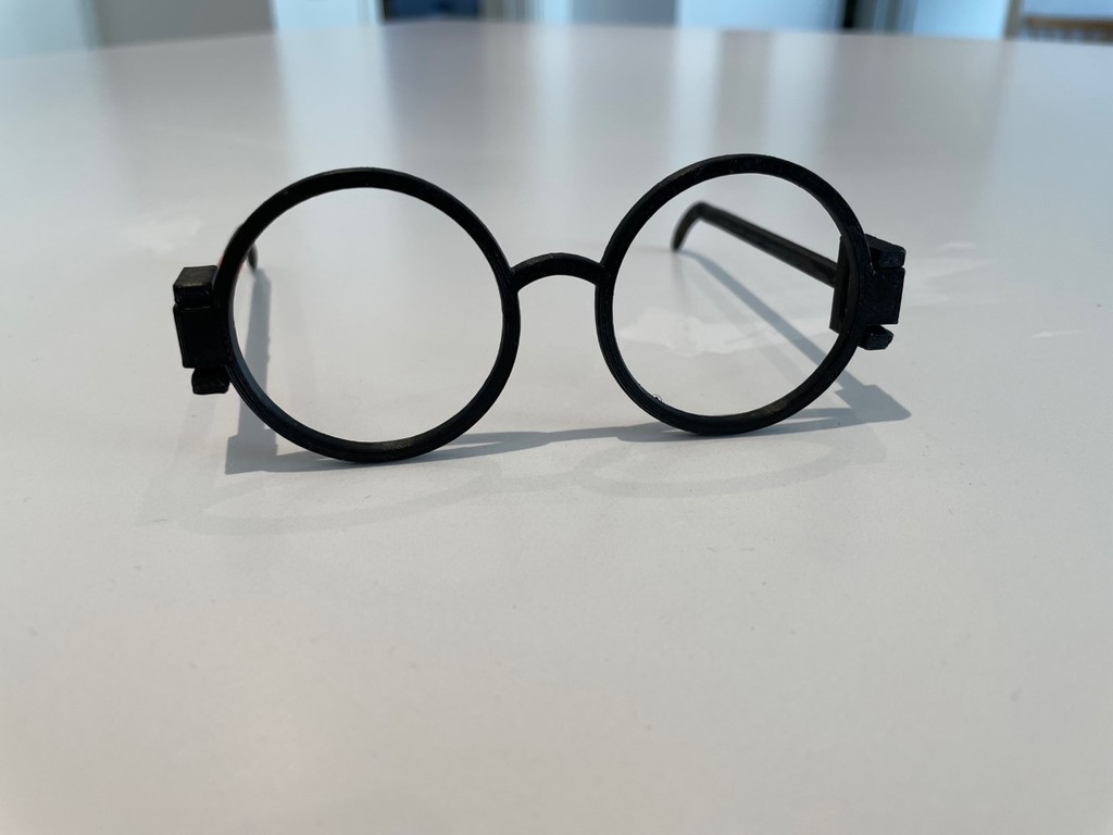 Harry Potter Glasses. /w prober hinges. (No screws or assembly)