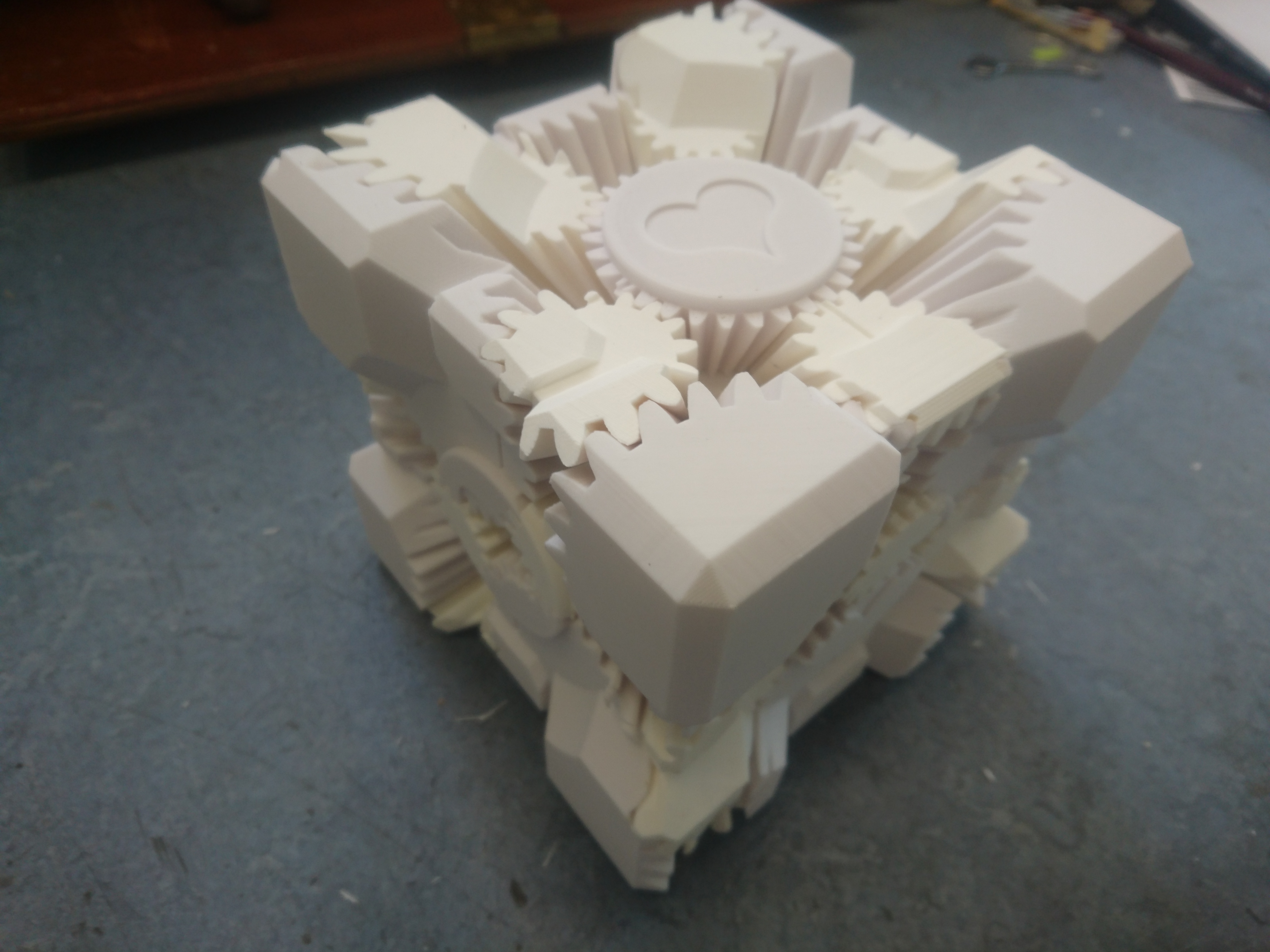 Companion Cube Gears