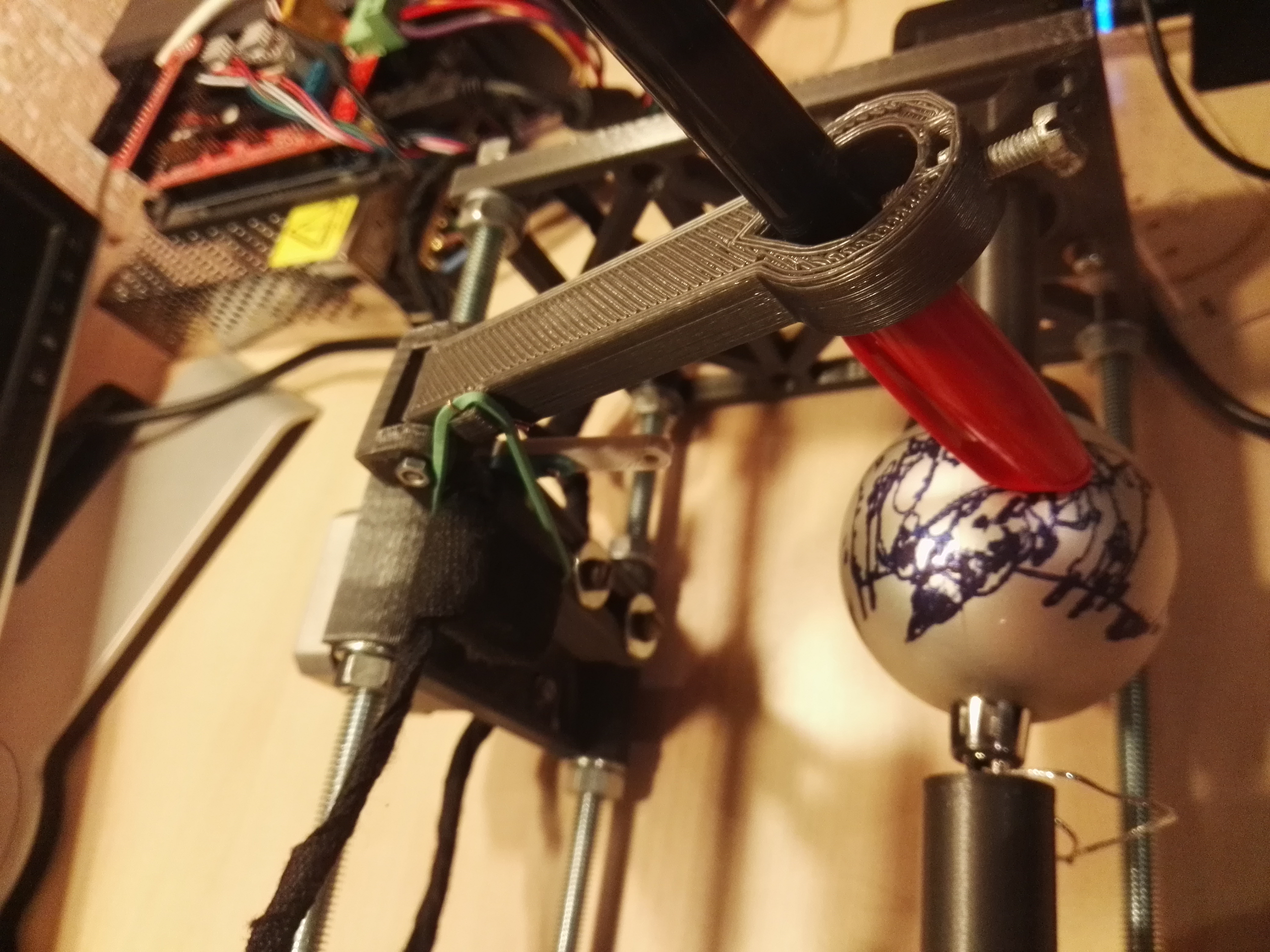 SphereBot pen holder bigger and longer