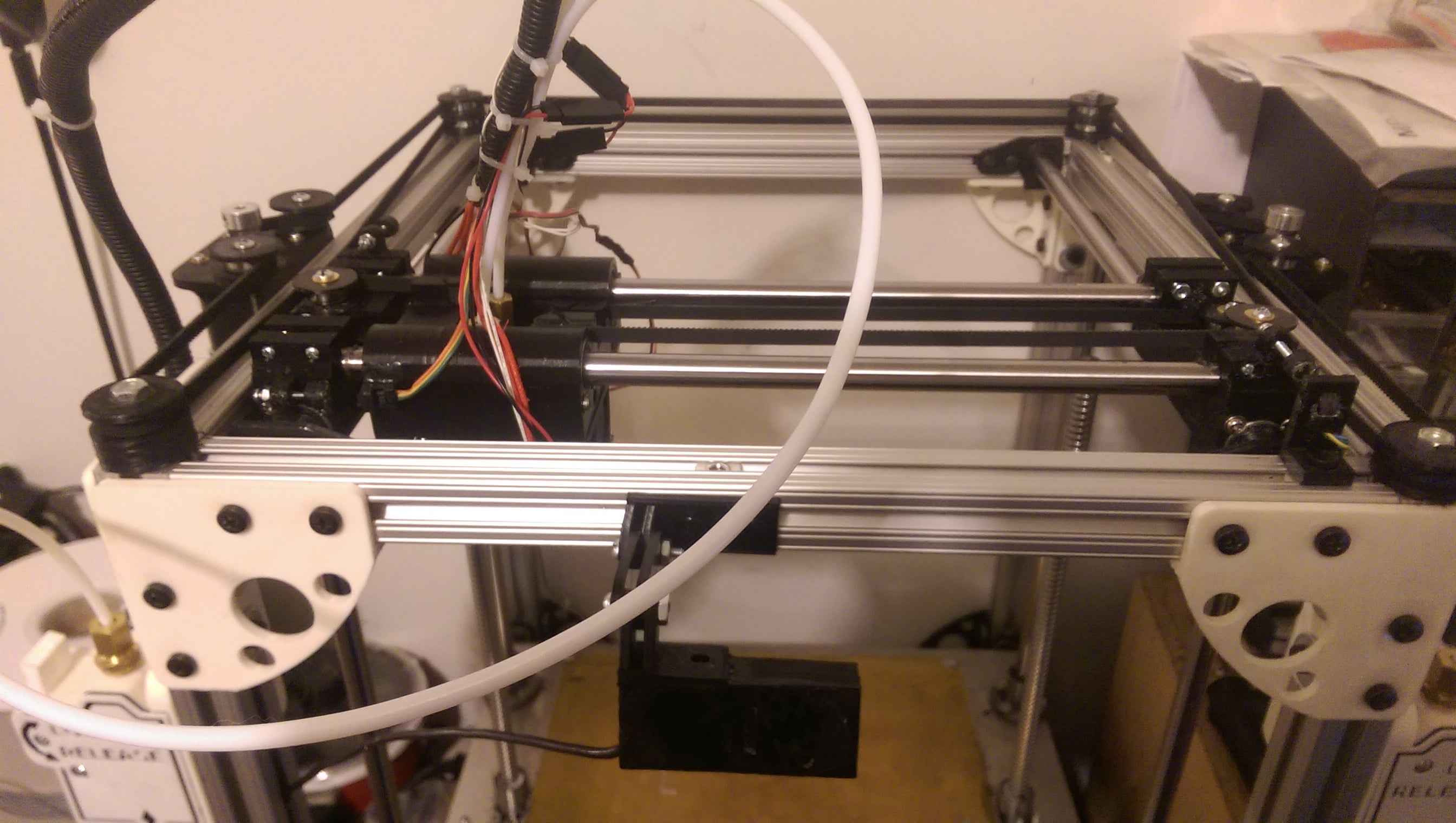 Dual CoreXY setup that uses LME12UU and 12mm shafts