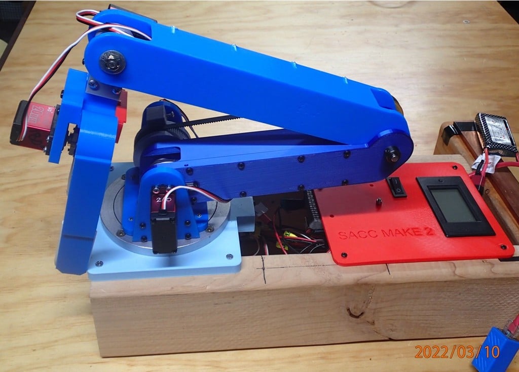 Servo Actuated robot arm with Compliant Claw (SACC), Make 2