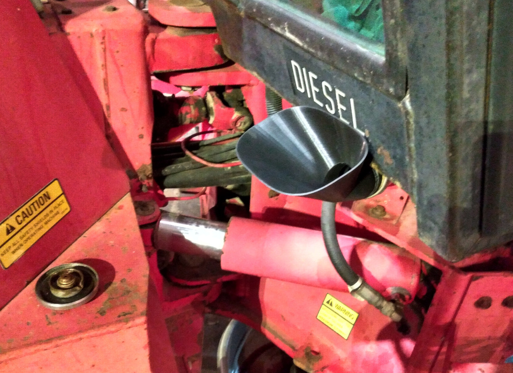 Offset Diesel Funnel for Versatile 256 or Similar Equipment (SCAD)