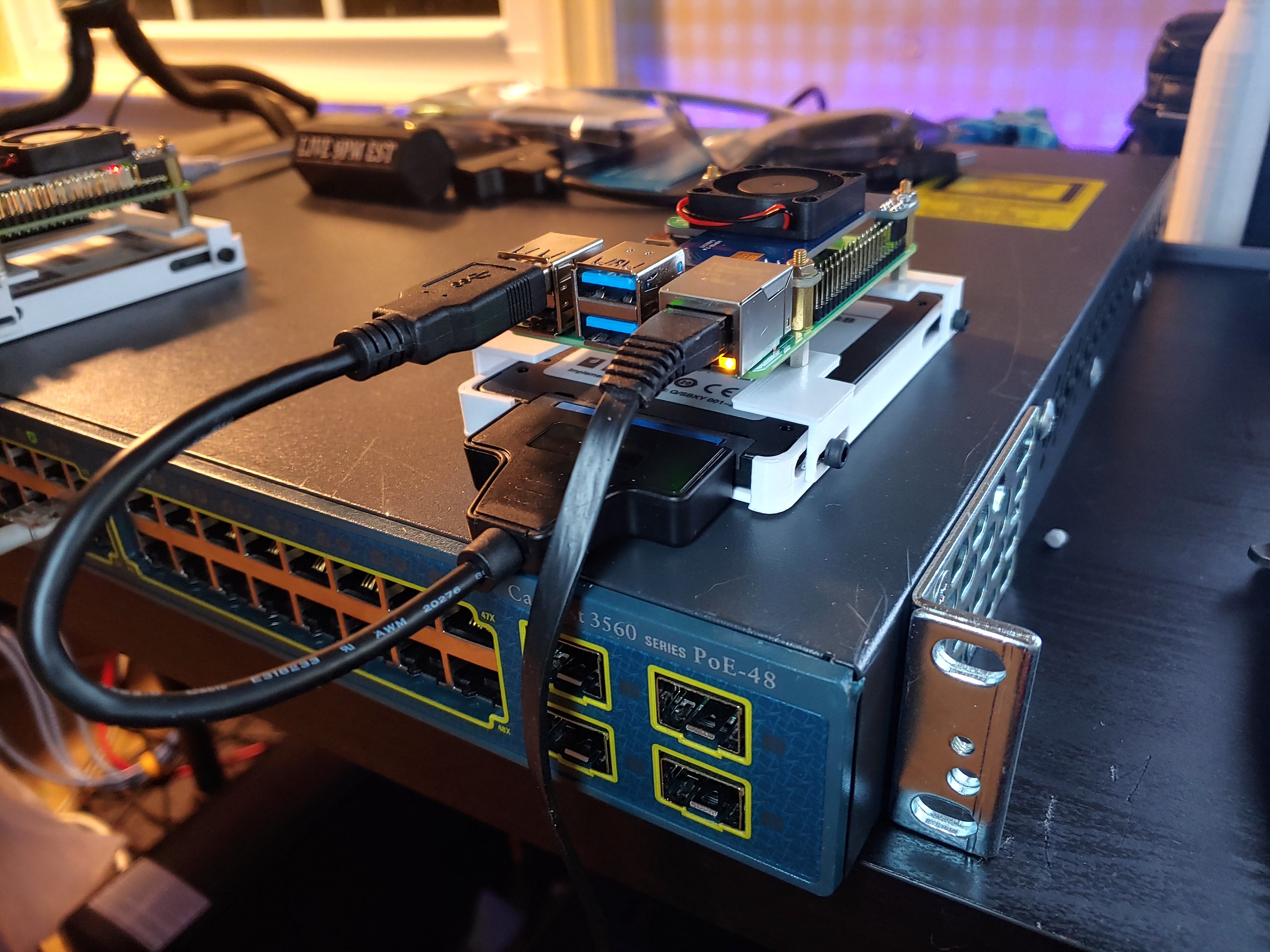 Raspberry Pi 4 - SSD & Pi Mount
