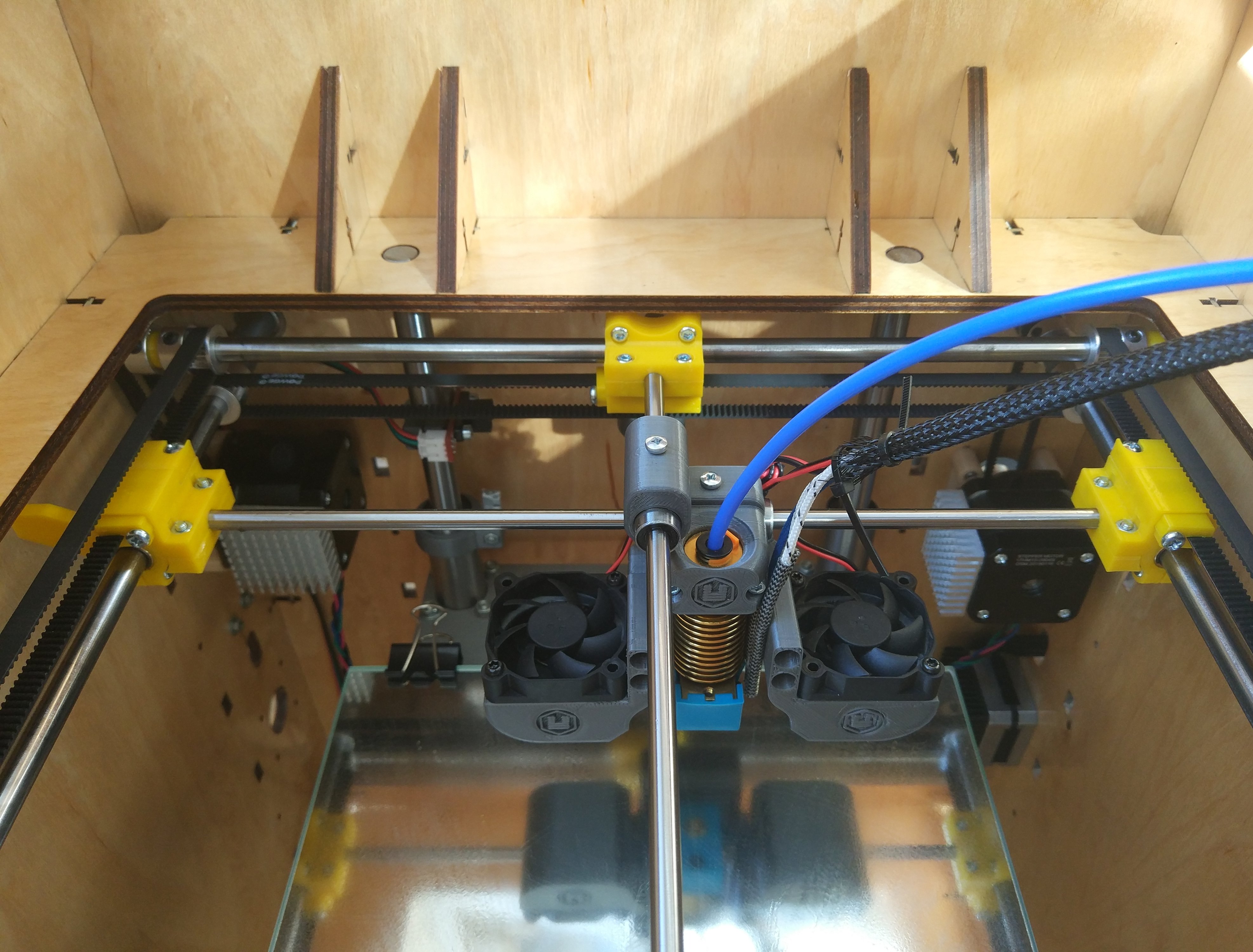 Ultimaker block for 8x11x30 and 6mm cross shafts