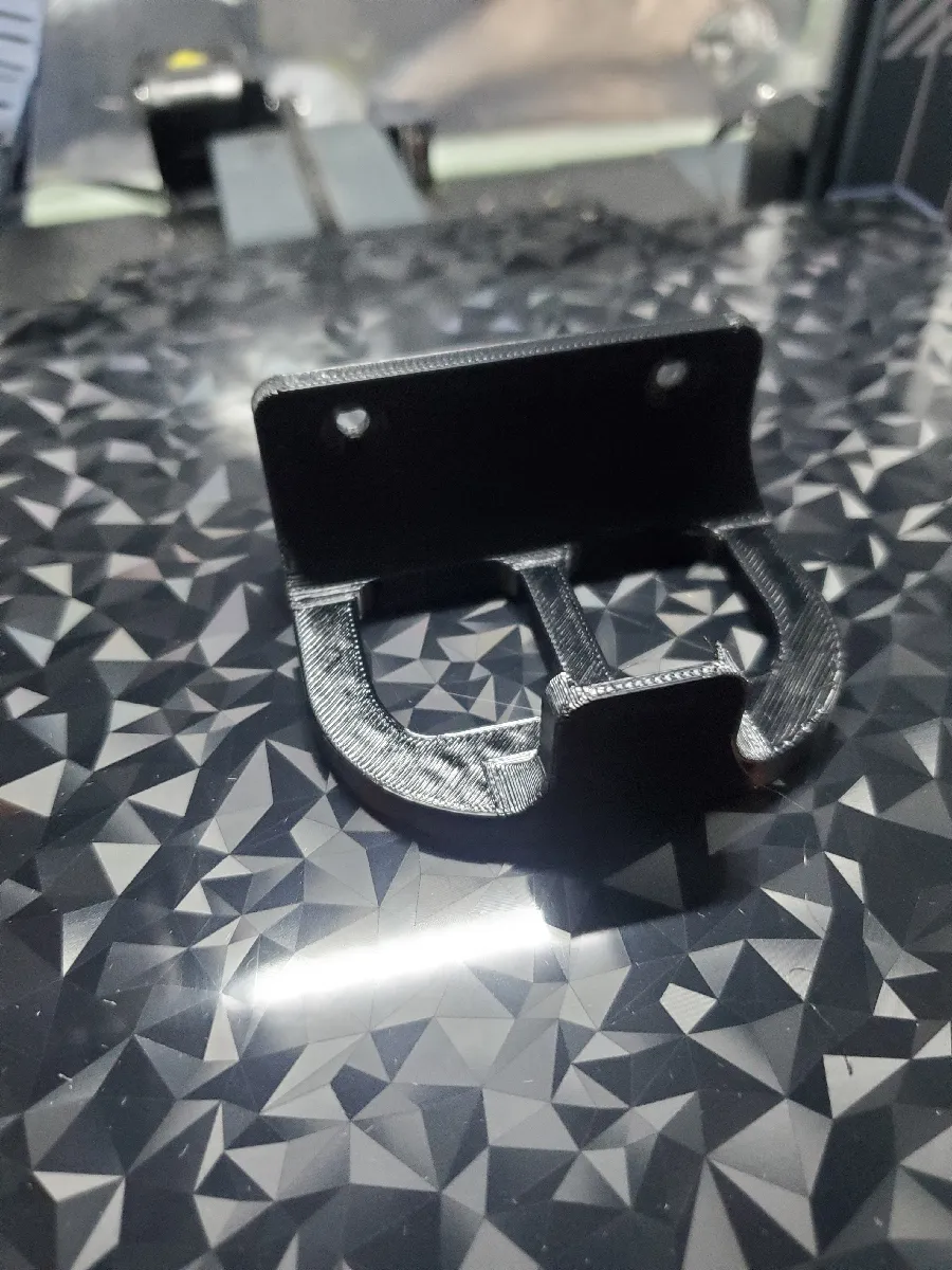 Universal Gaming Controller Wall Mount 3D model