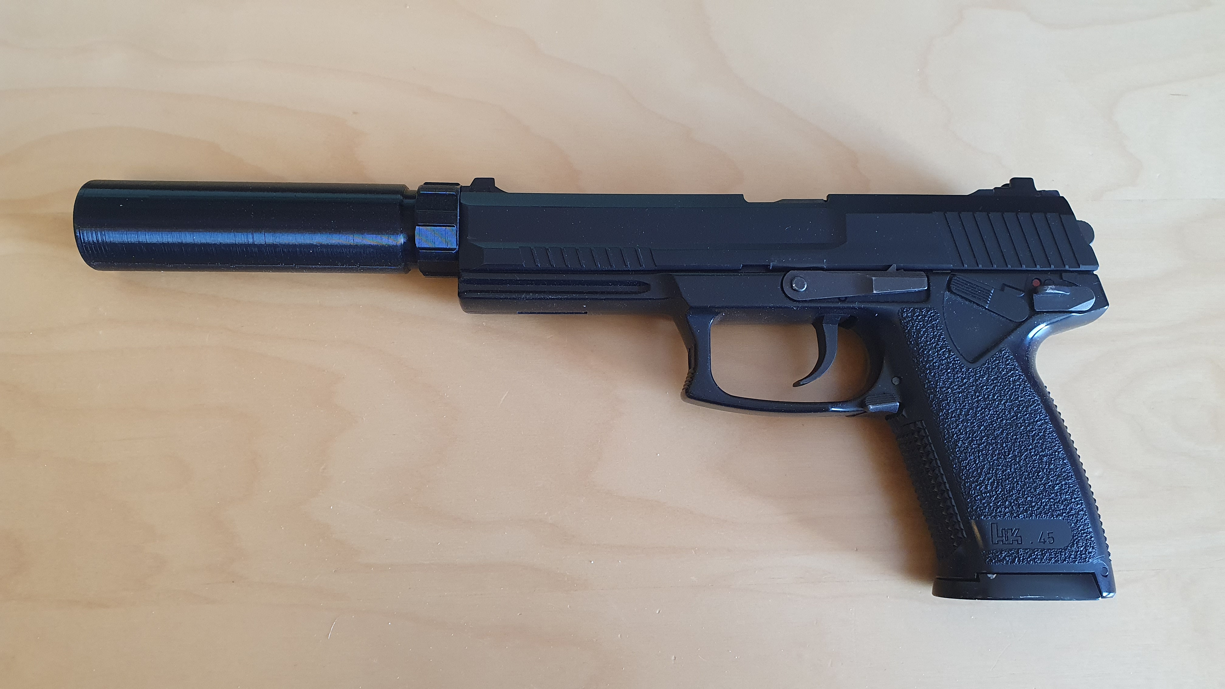 Mk23 Suppressor 130x35 mm