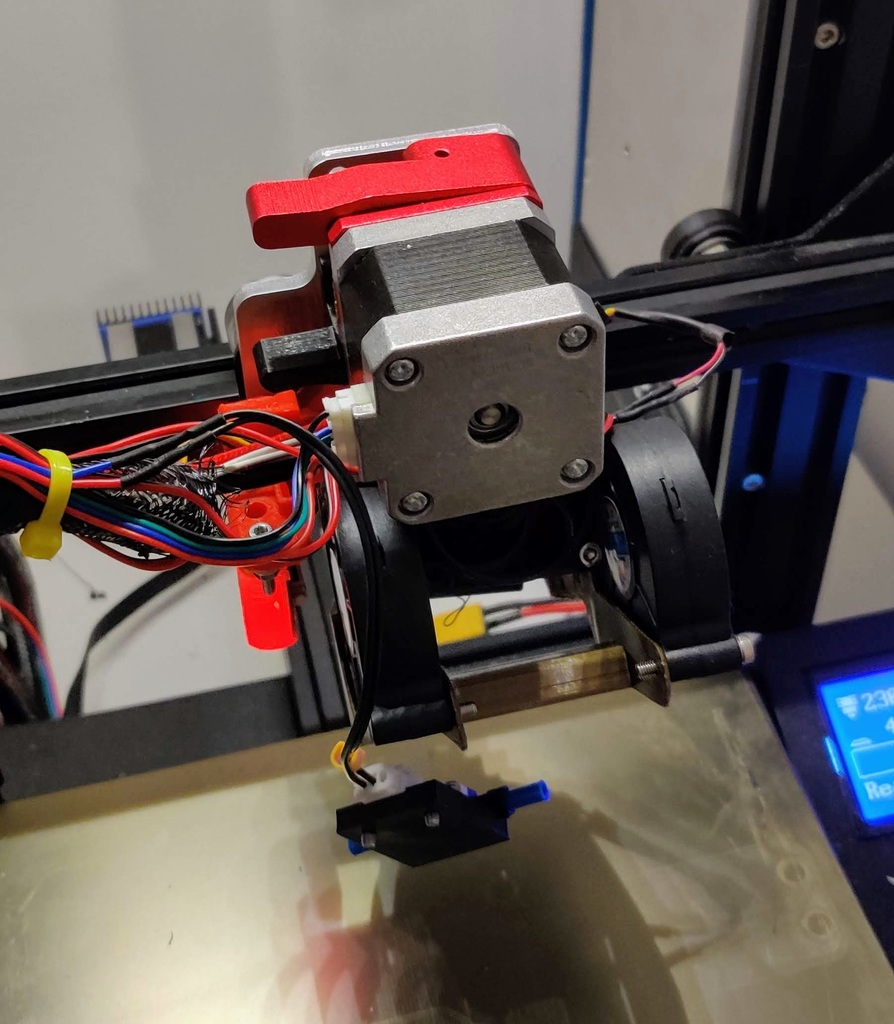 Ender 3 direct drive extruder / CR-10 dual gear extruder adaptor - No Lip with arm remix